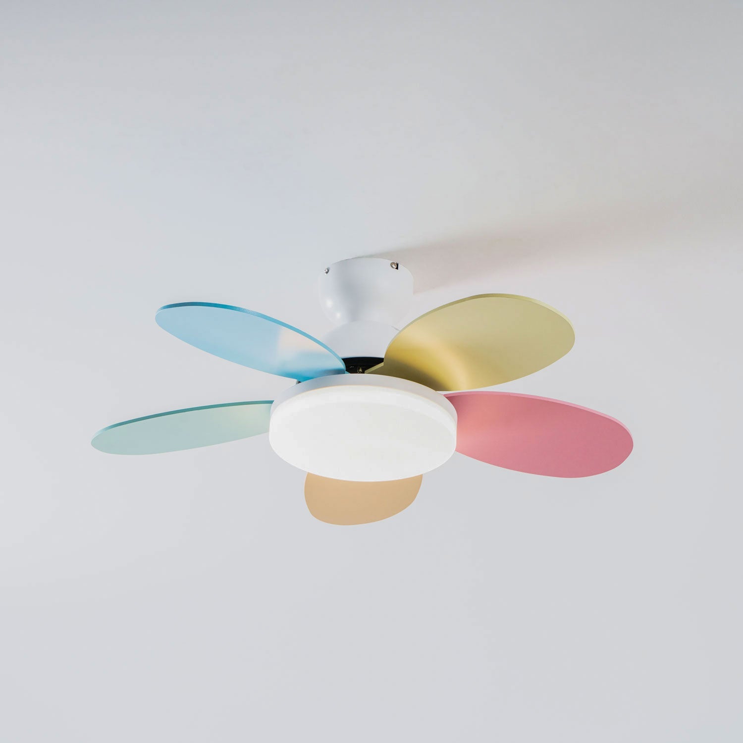 Liora Colorful Glass Kids Ceiling Fan Light - Blowlighting