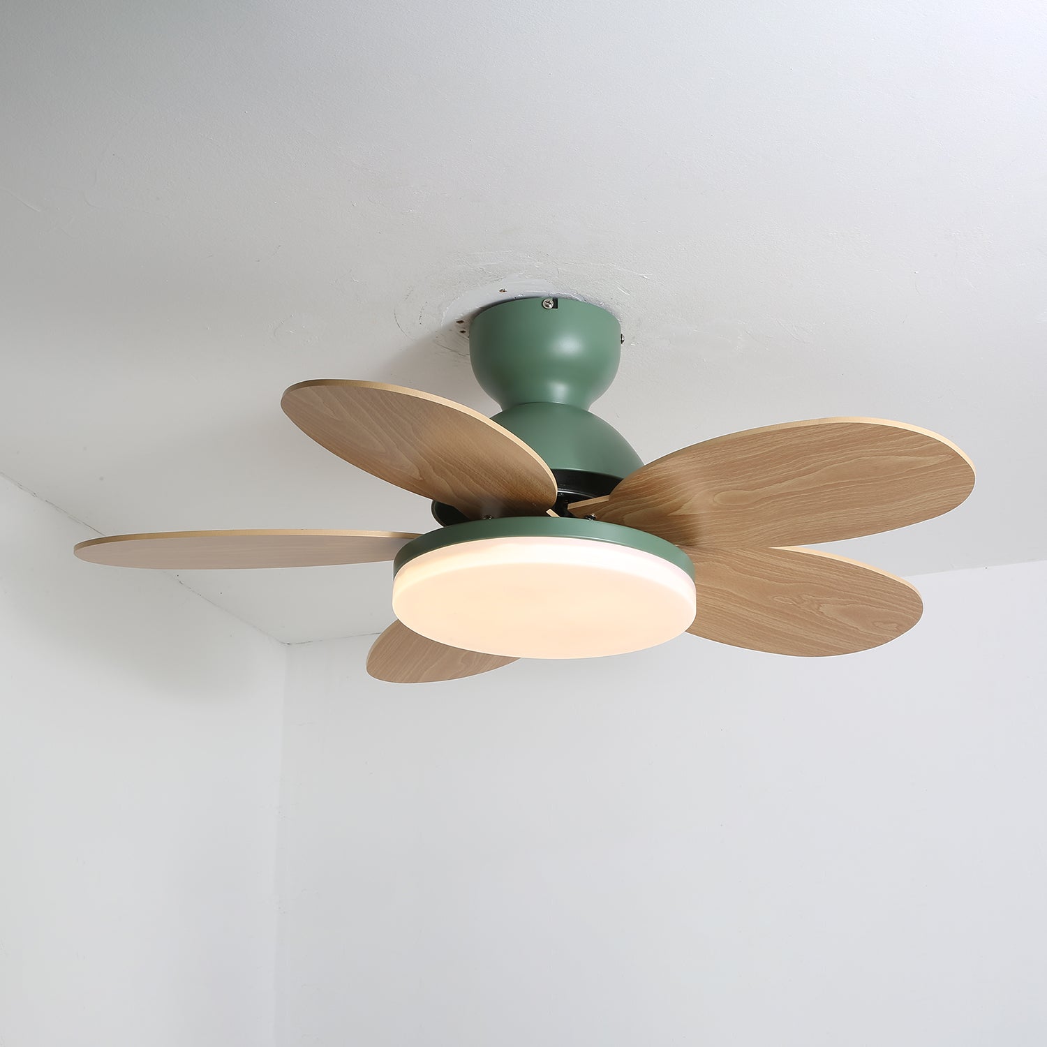 Liora Colorful Glass Kids Ceiling Fan Light - Blowlighting
