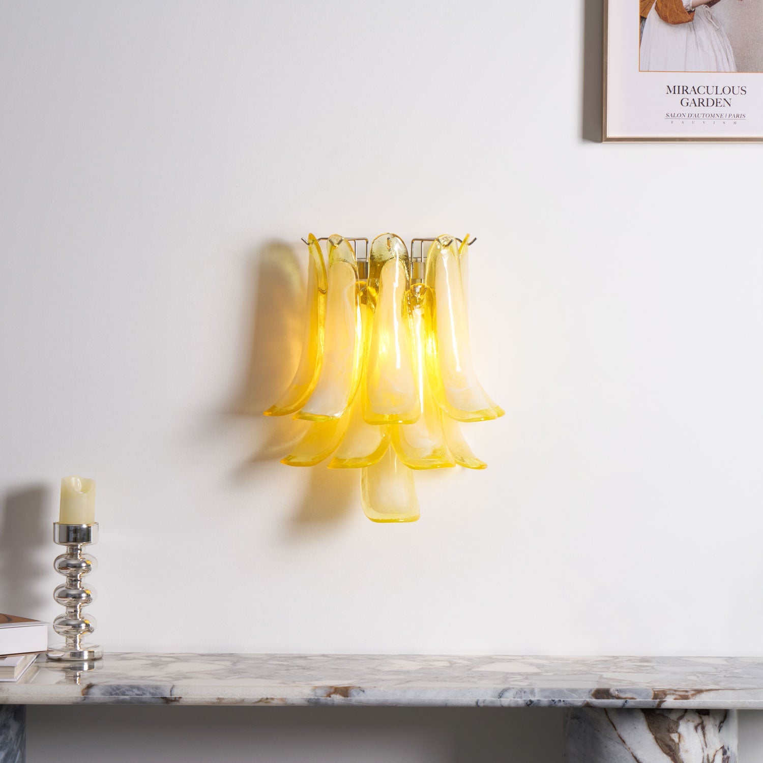 Aurora Wall Light Petal Shaped Glass Vintage Artistic - Blowlighting