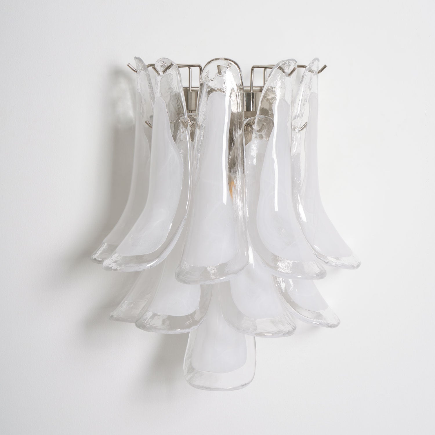 Aurora Wall Light Petal Shaped Glass Vintage Artistic - Blowlighting