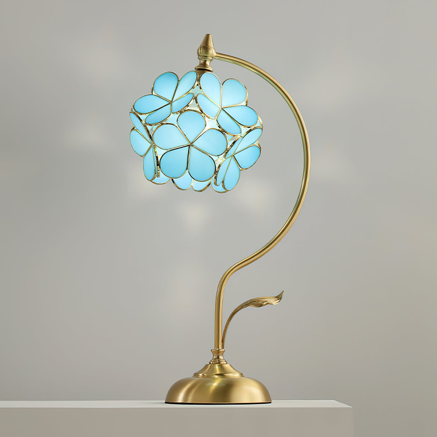 Floratura Elegant Glass Table Lamp