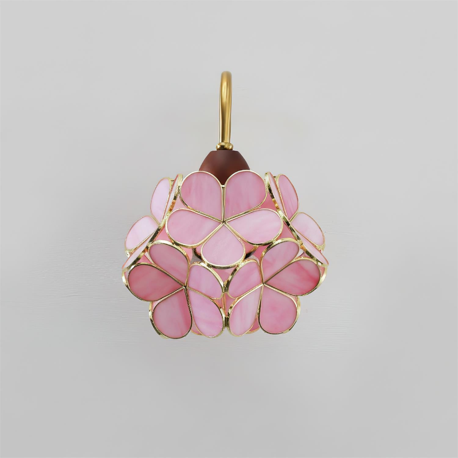 Auri Artistic Brass Wall Lamp