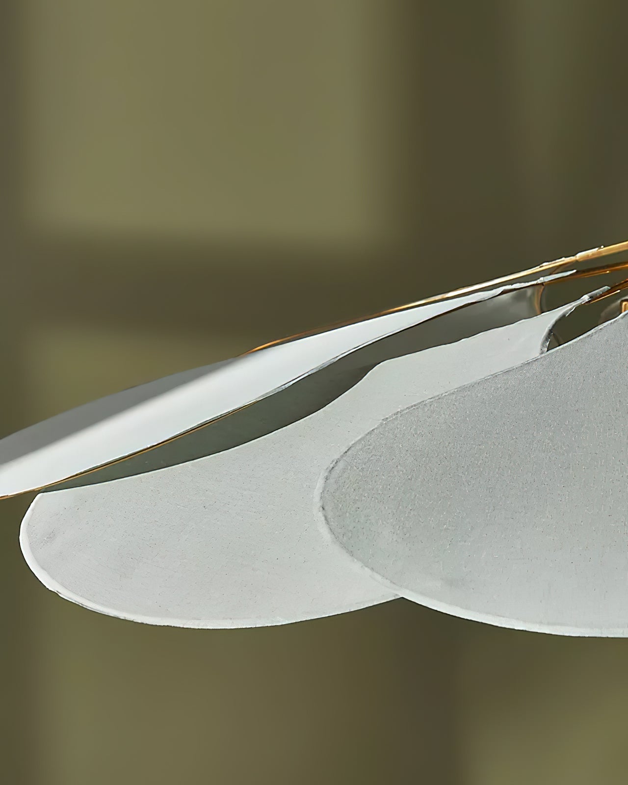 Petals Pendant Lamp - Blowlighting