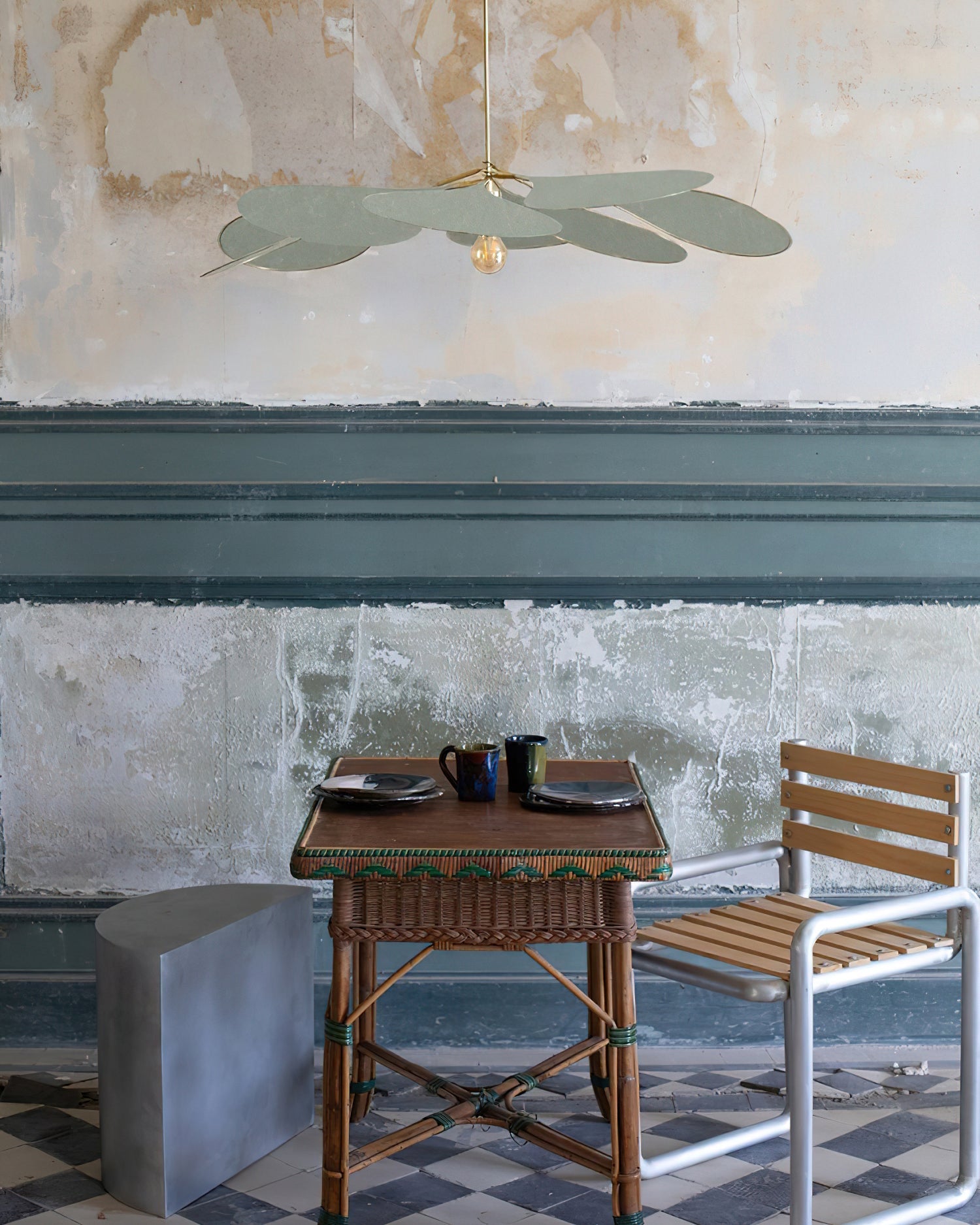 Petals Pendant Lamp - Blowlighting