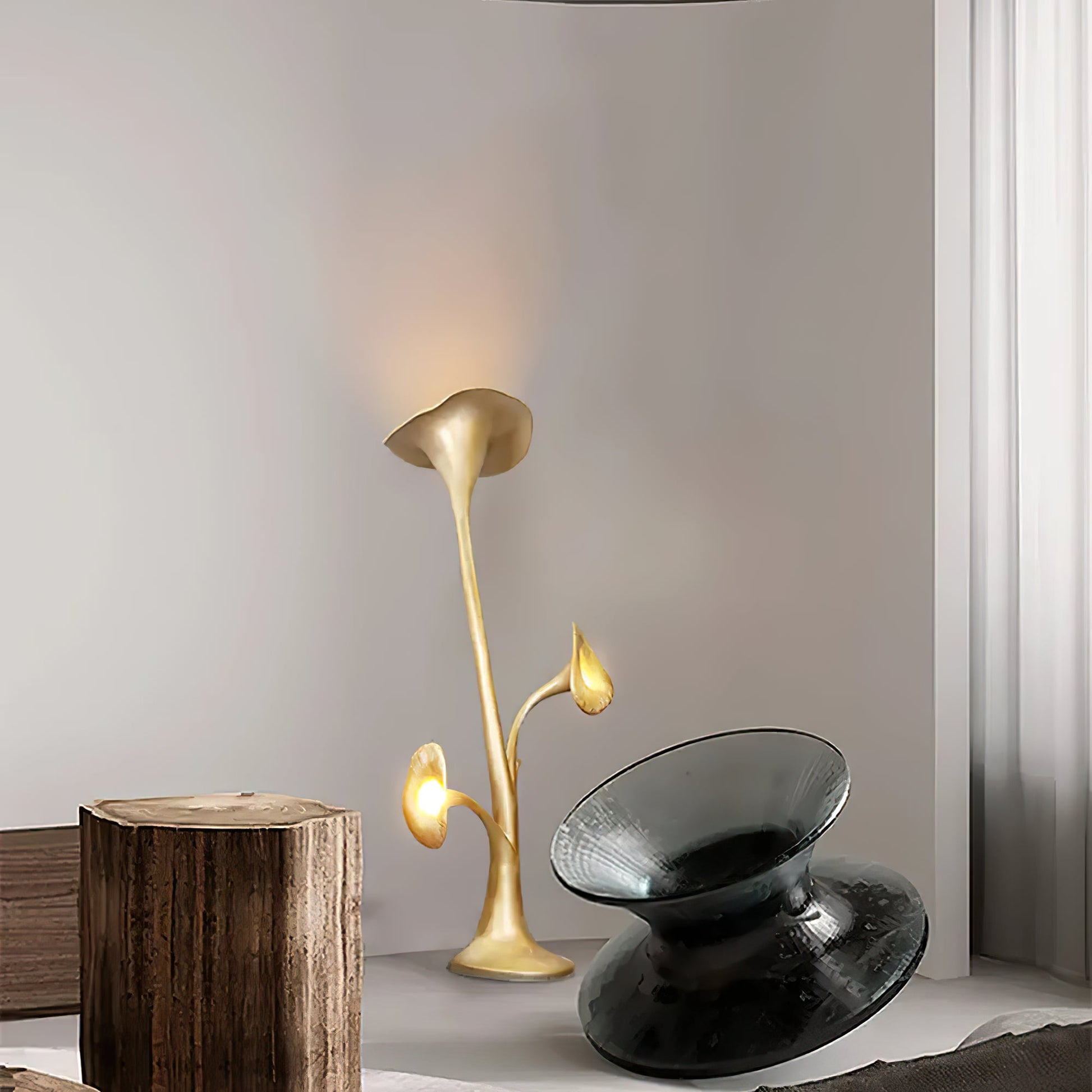 Esole Floral Brass Floor Lamp - Blowlighting