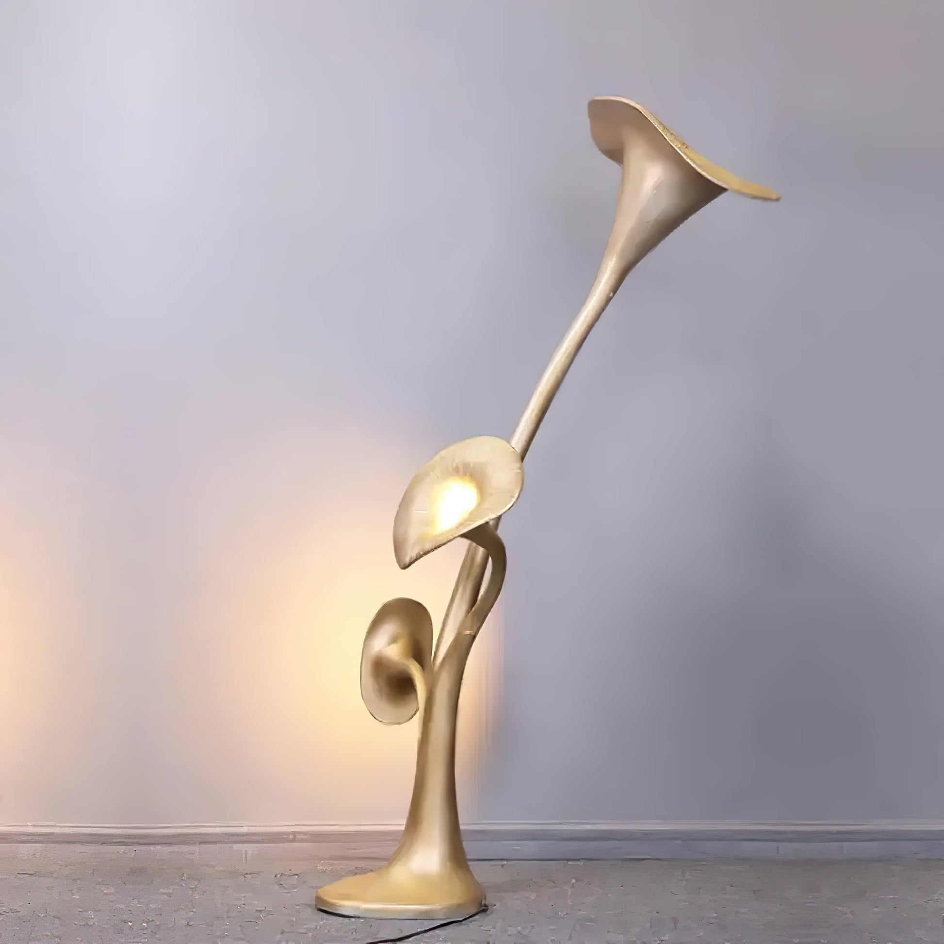 Esole Floral Brass Floor Lamp - Blowlighting