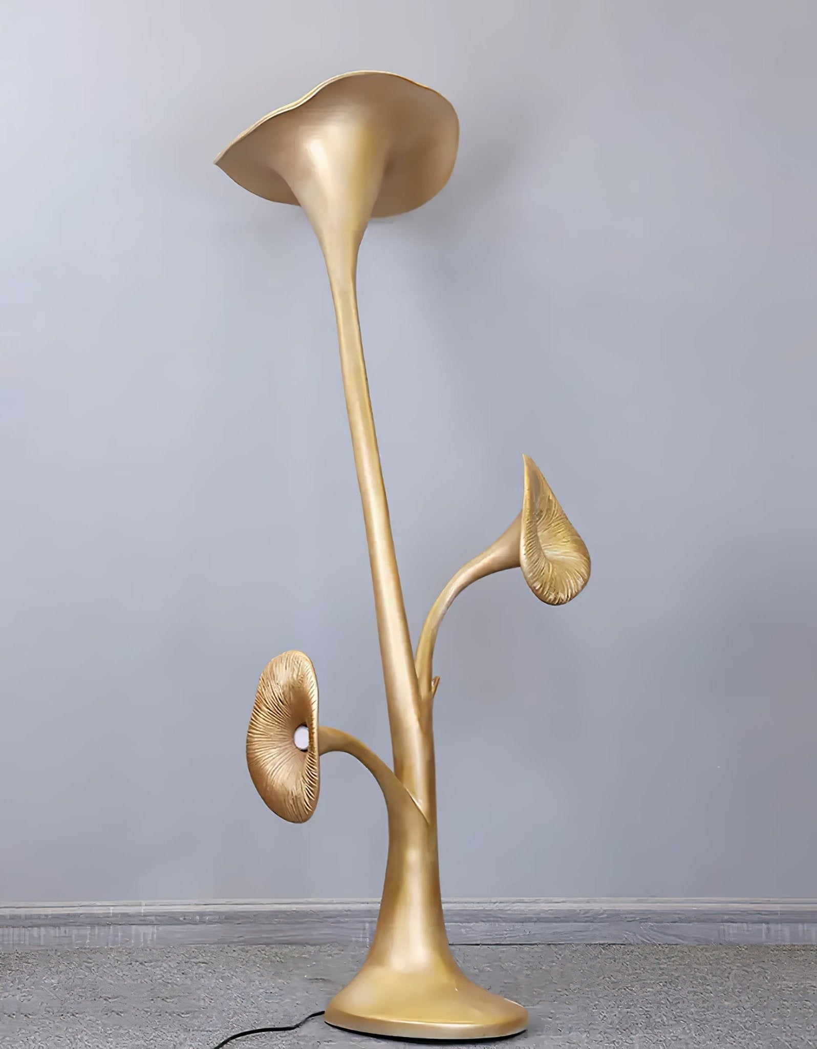 Esole Floral Brass Floor Lamp - Blowlighting