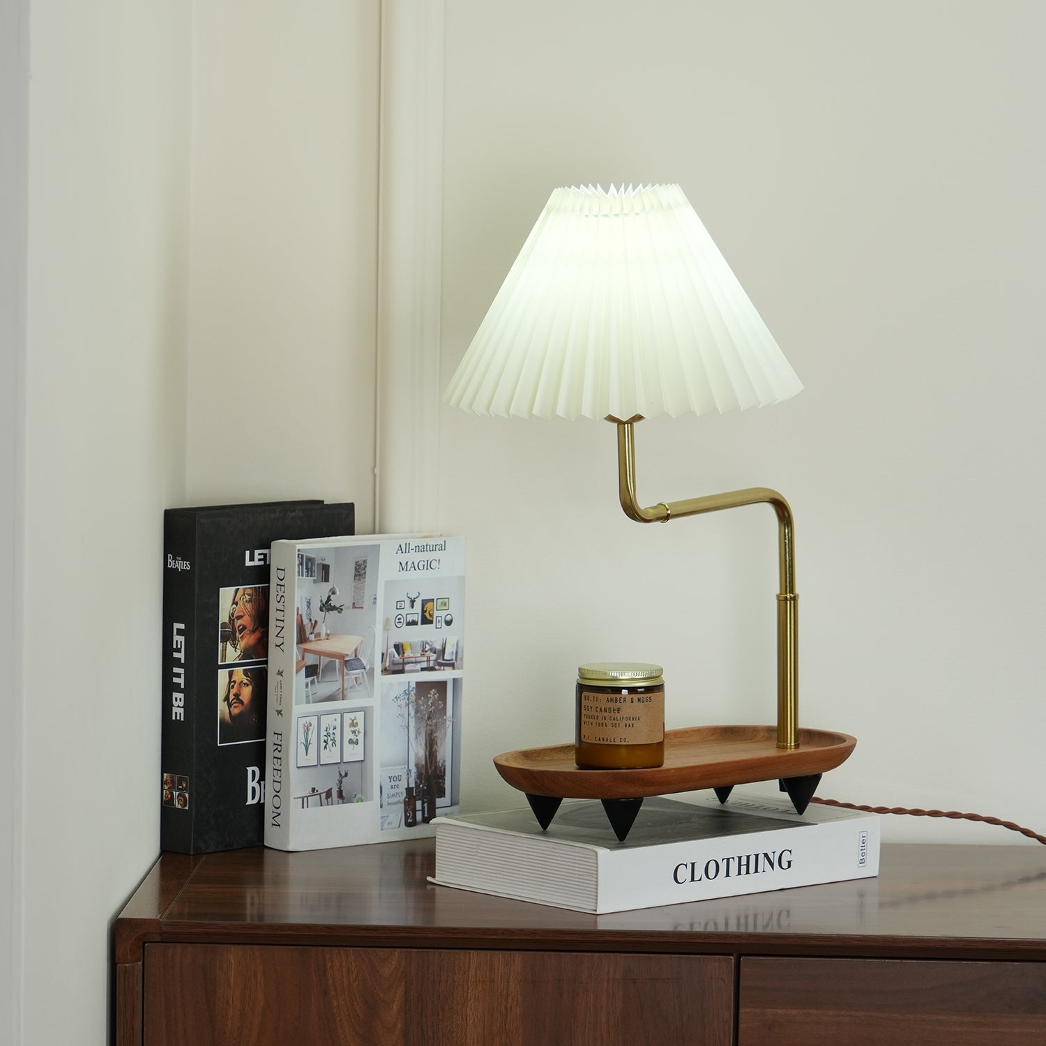 Pia TL Table Lamp - Blowlighting