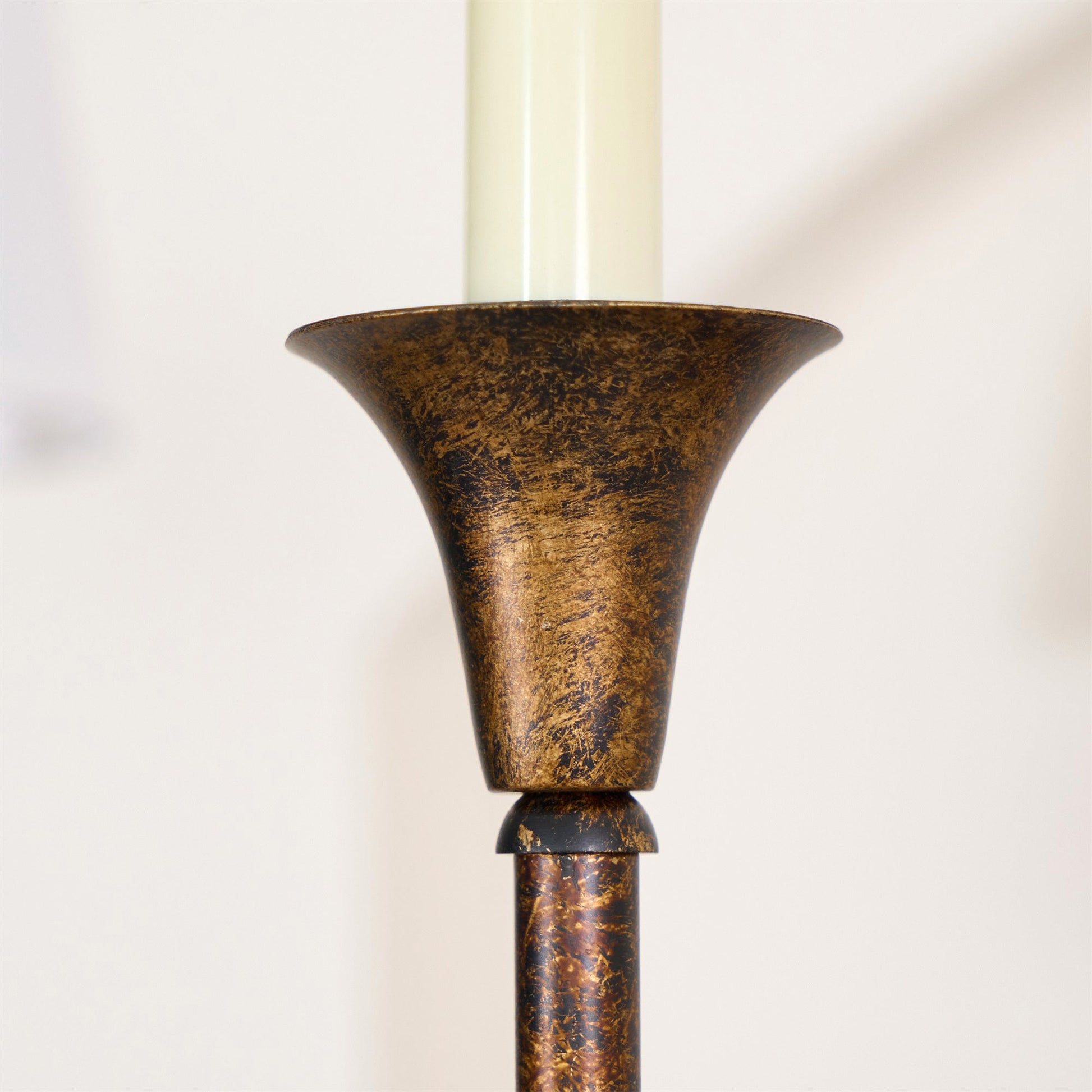 Luella Chandelier - Blowlighting