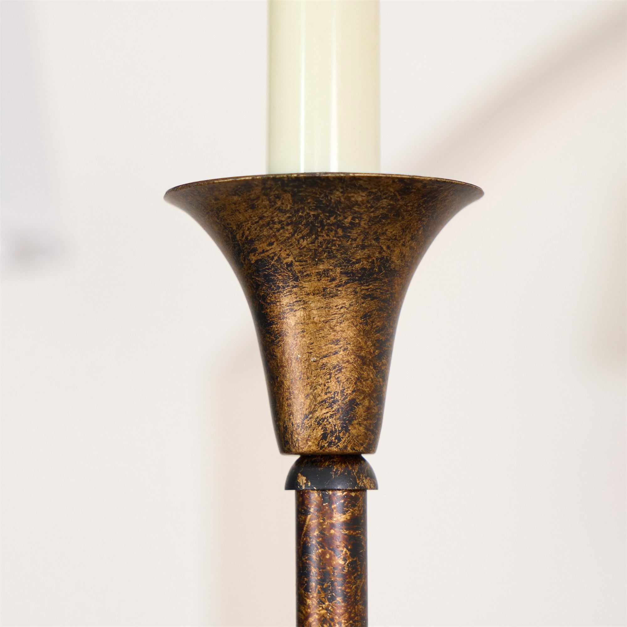 Luella Chandelier - Blowlighting