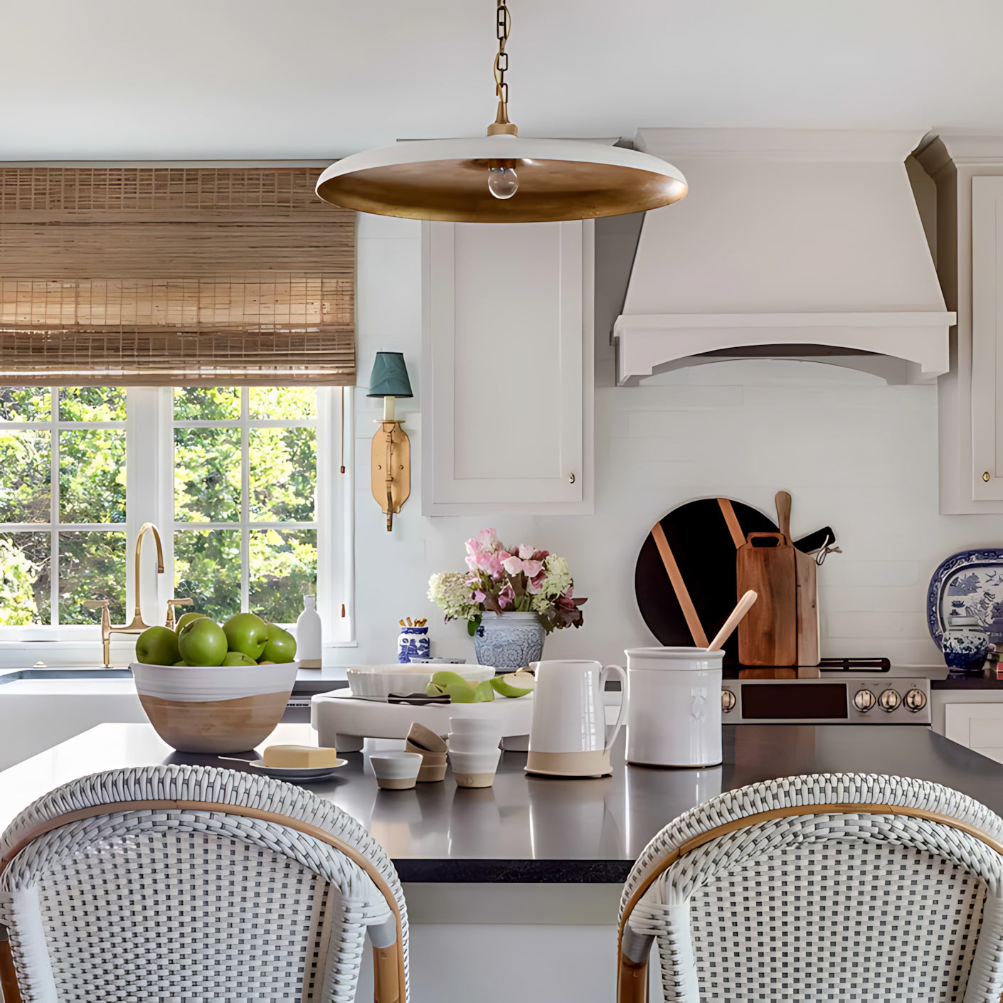 Piatto Modern Brass Pendant Light