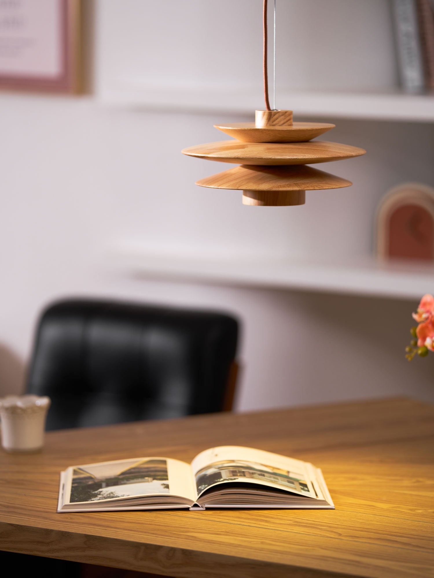 Cascade Wooden Disc Pendant Lamp - Blowlighting