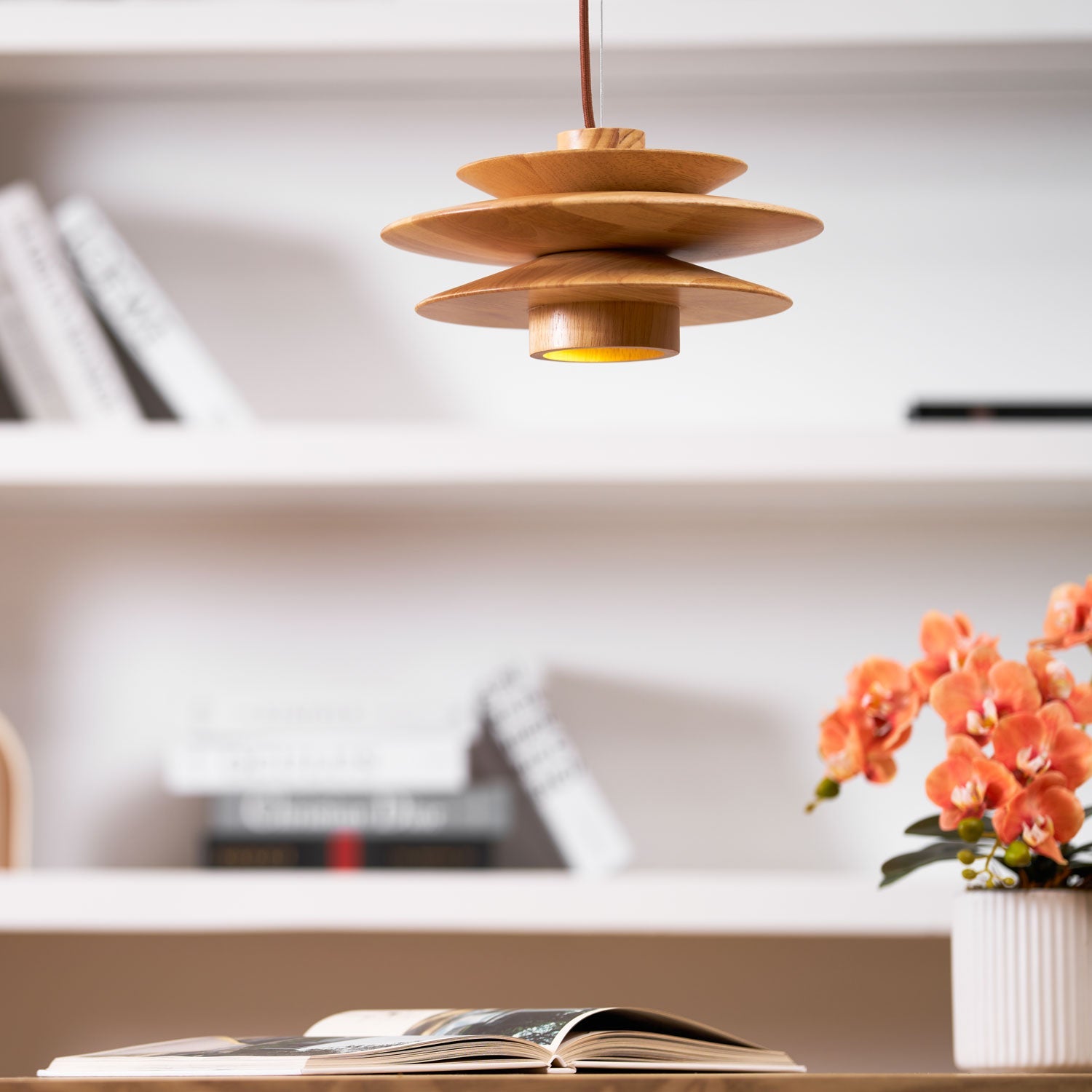 Cascade Wooden Disc Pendant Lamp - Blowlighting