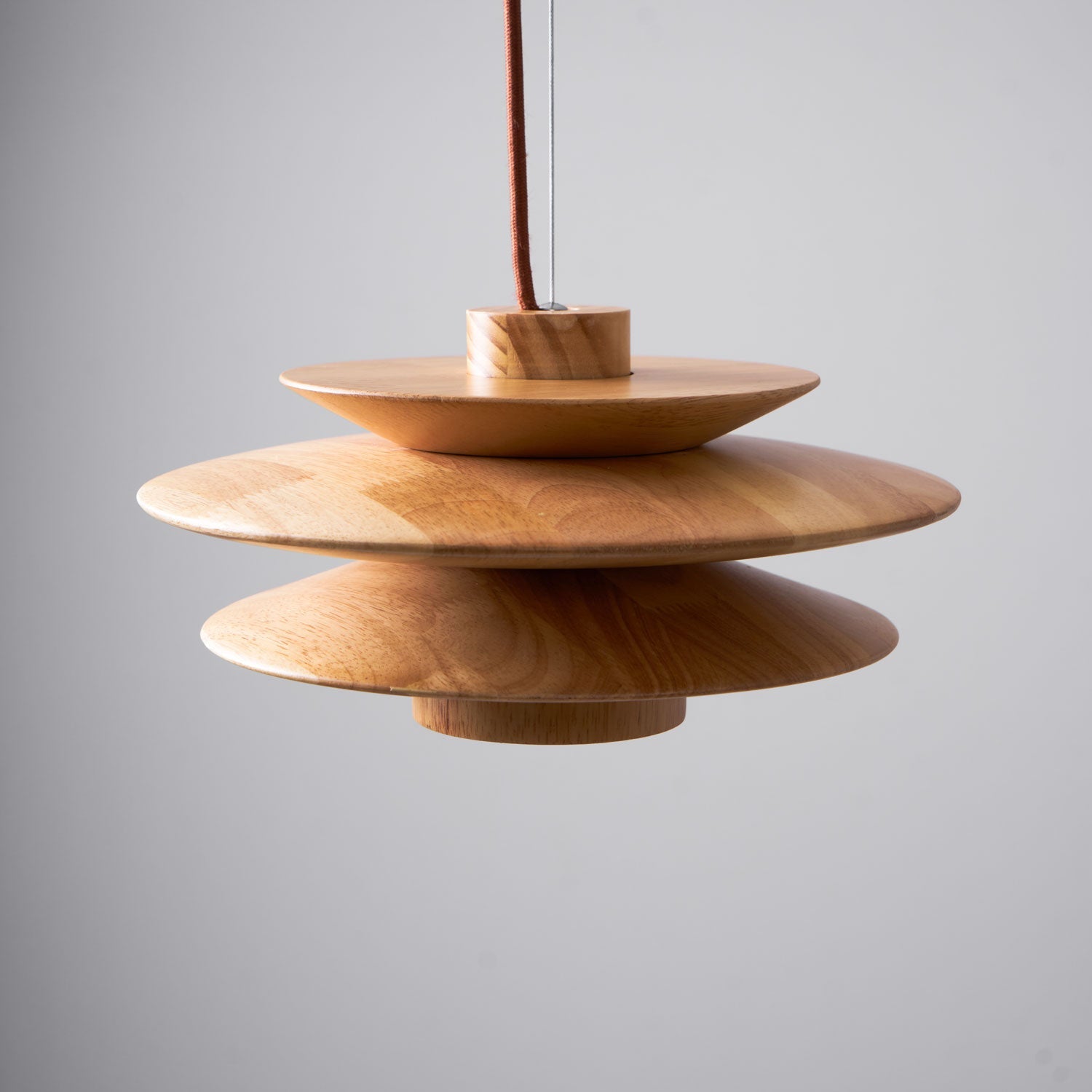 Cascade Wooden Disc Pendant Lamp - Blowlighting