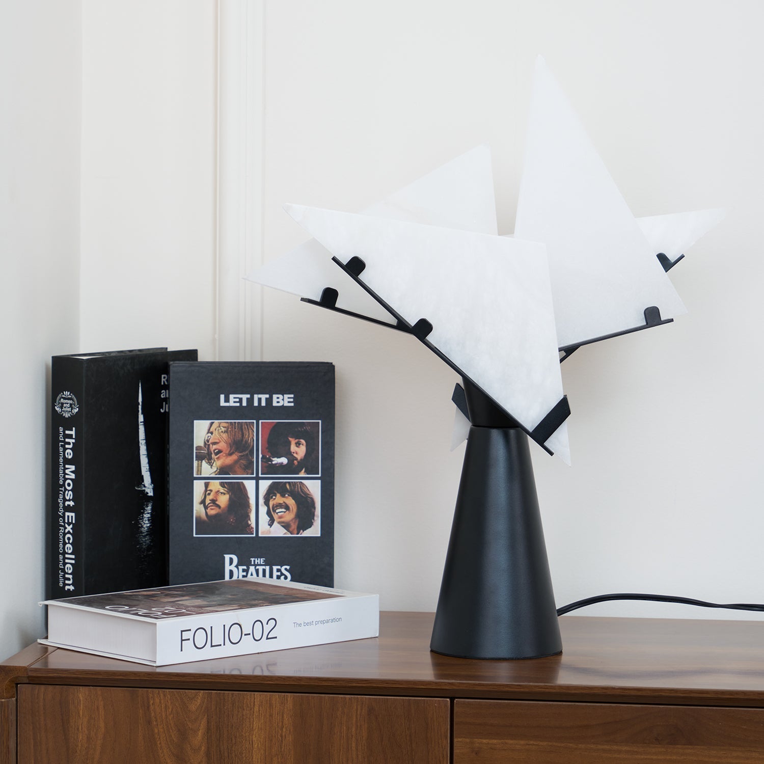 Aursilion Star Alabaster Table Lamp - Blowlighting