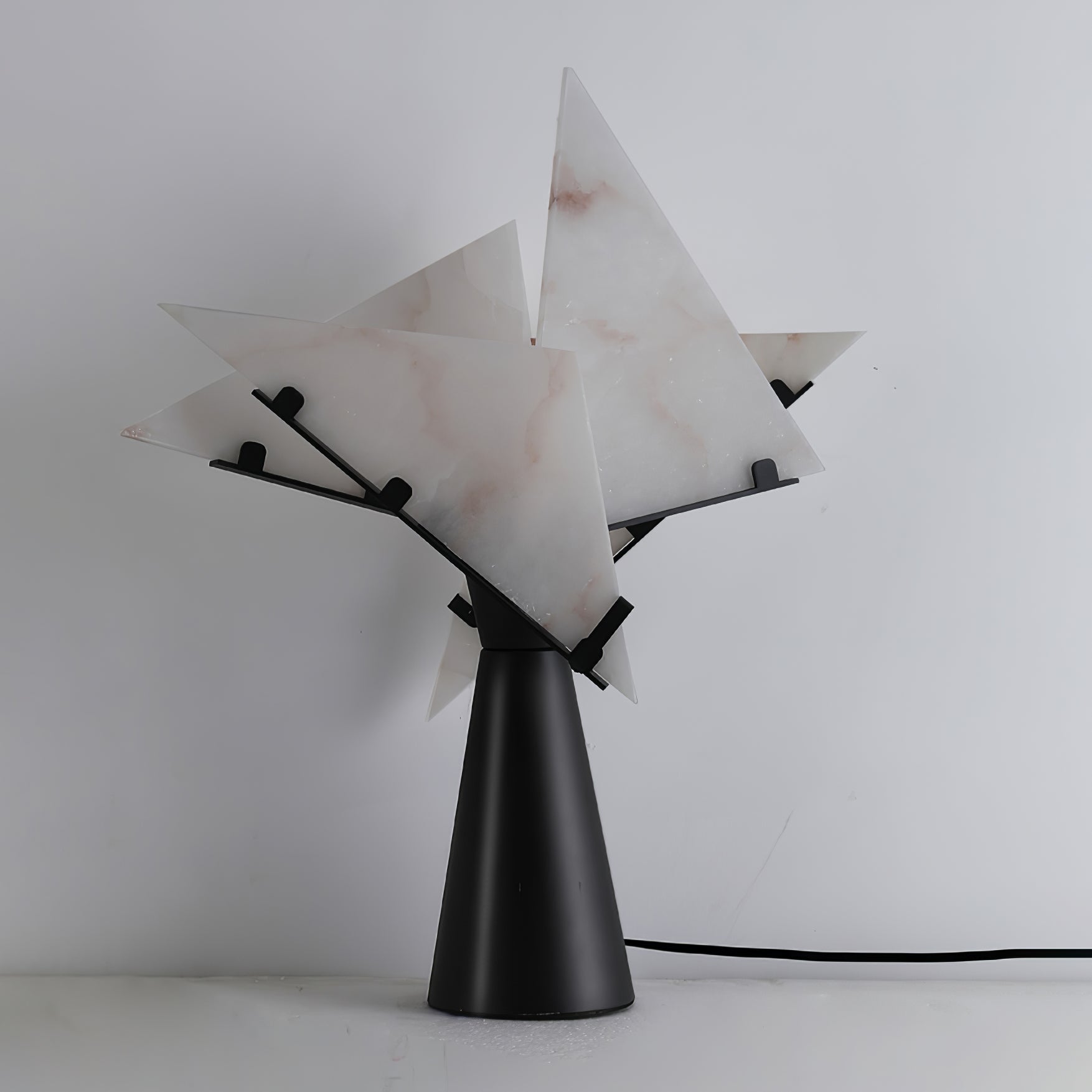 Aursilion Star Alabaster Table Lamp - Blowlighting