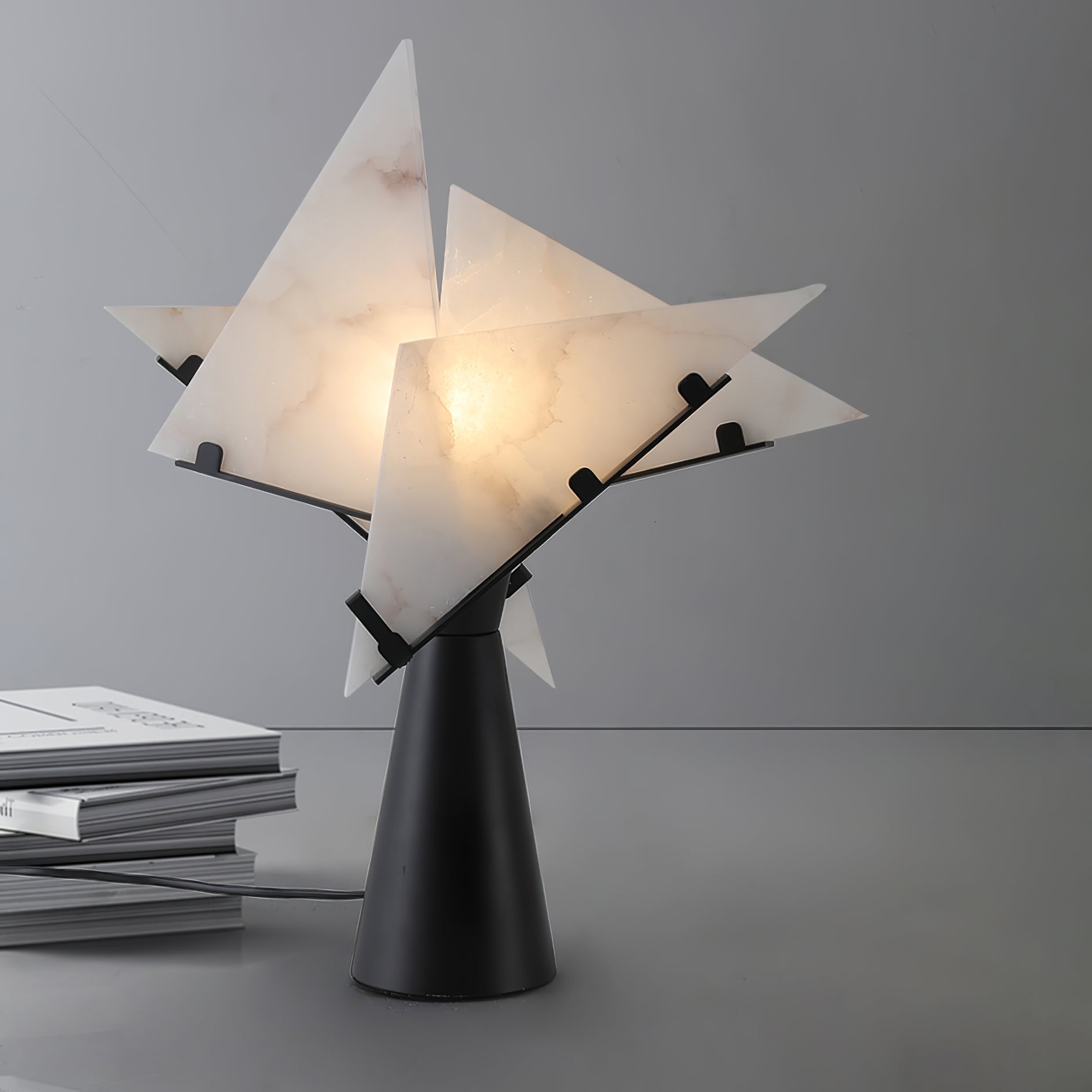 Aursilion Star Alabaster Table Lamp - Blowlighting