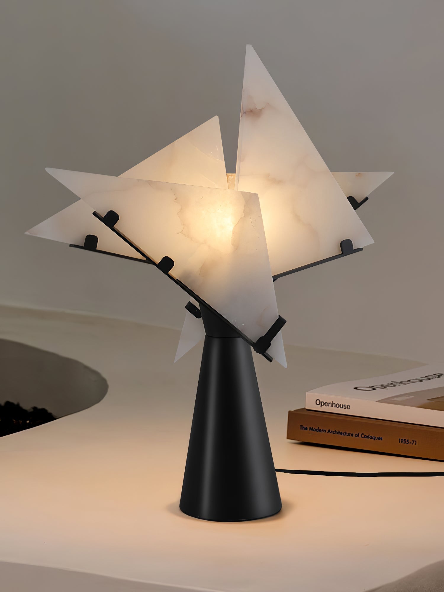 Aursilion Star Alabaster Table Lamp - Blowlighting