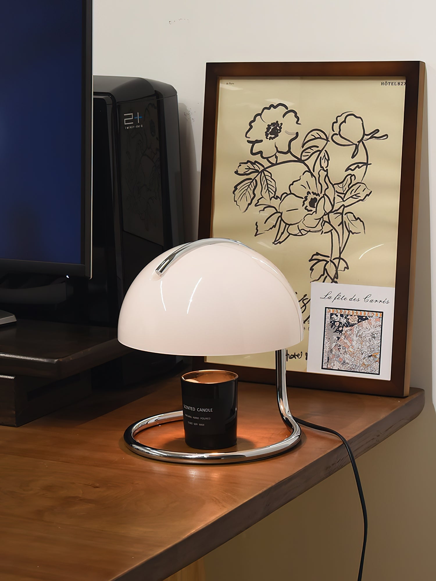Pierre Table Lamp - Blowlighting