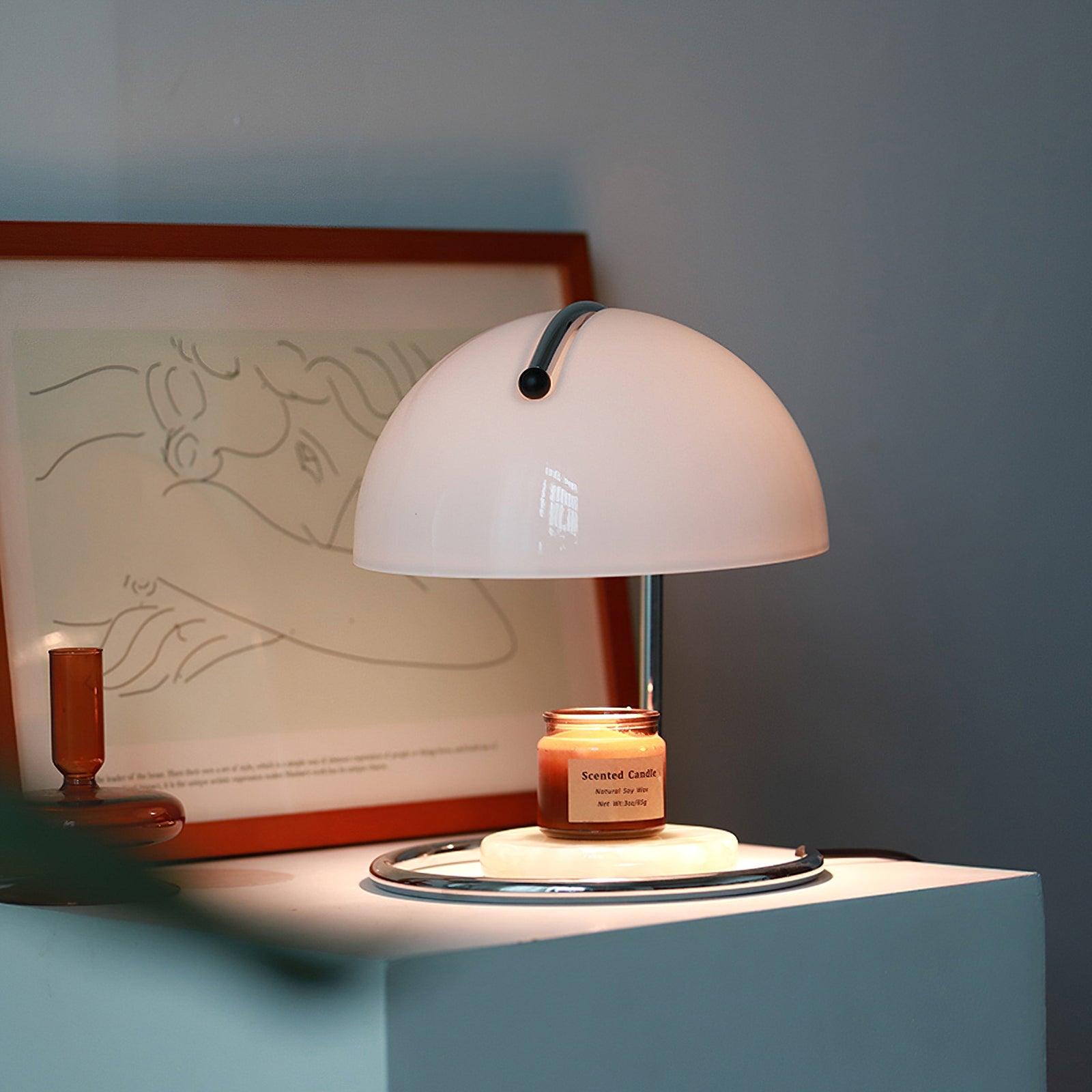 Pierre Table Lamp - Blowlighting