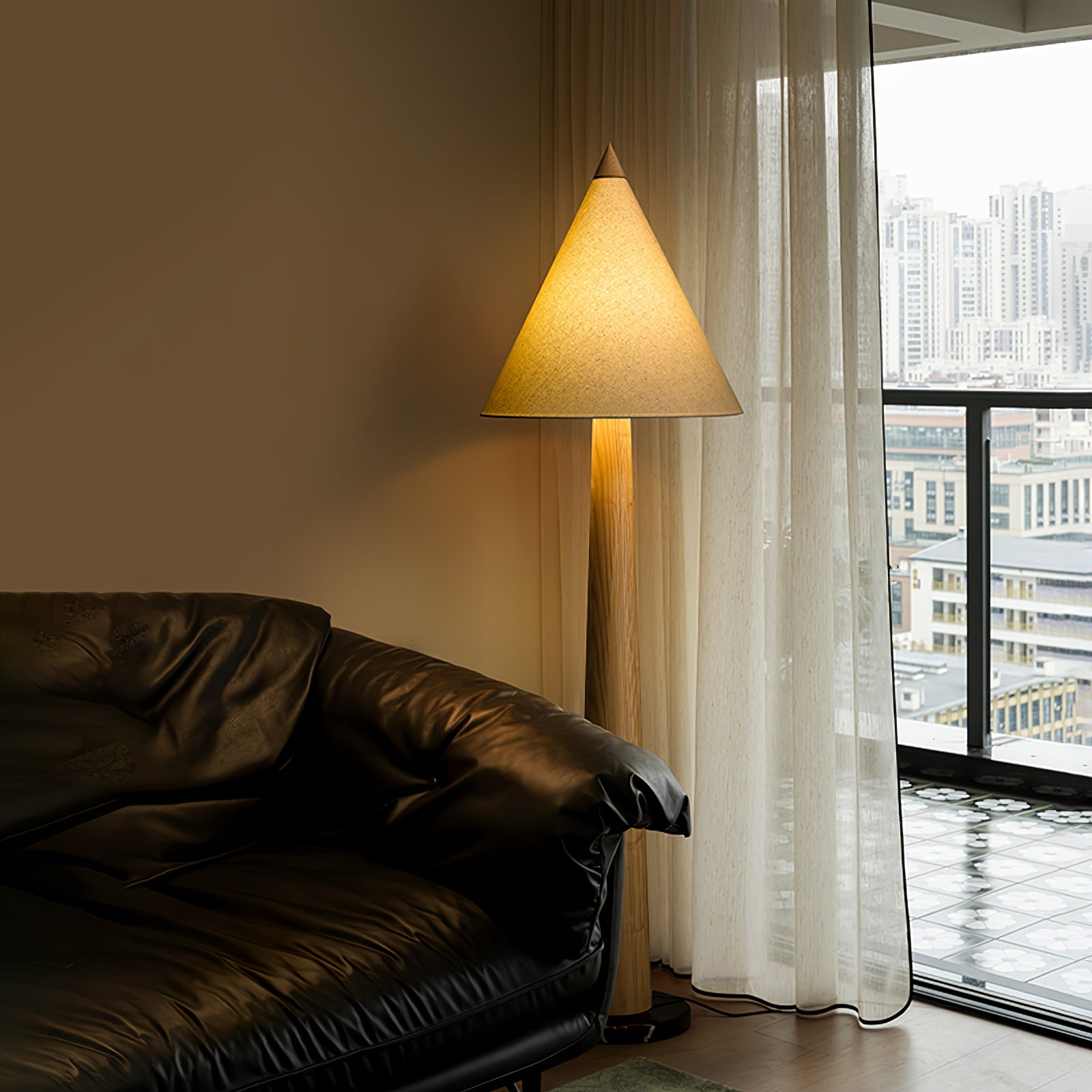 Lincoln Modern Metal Floor Lamp - Blowlighting