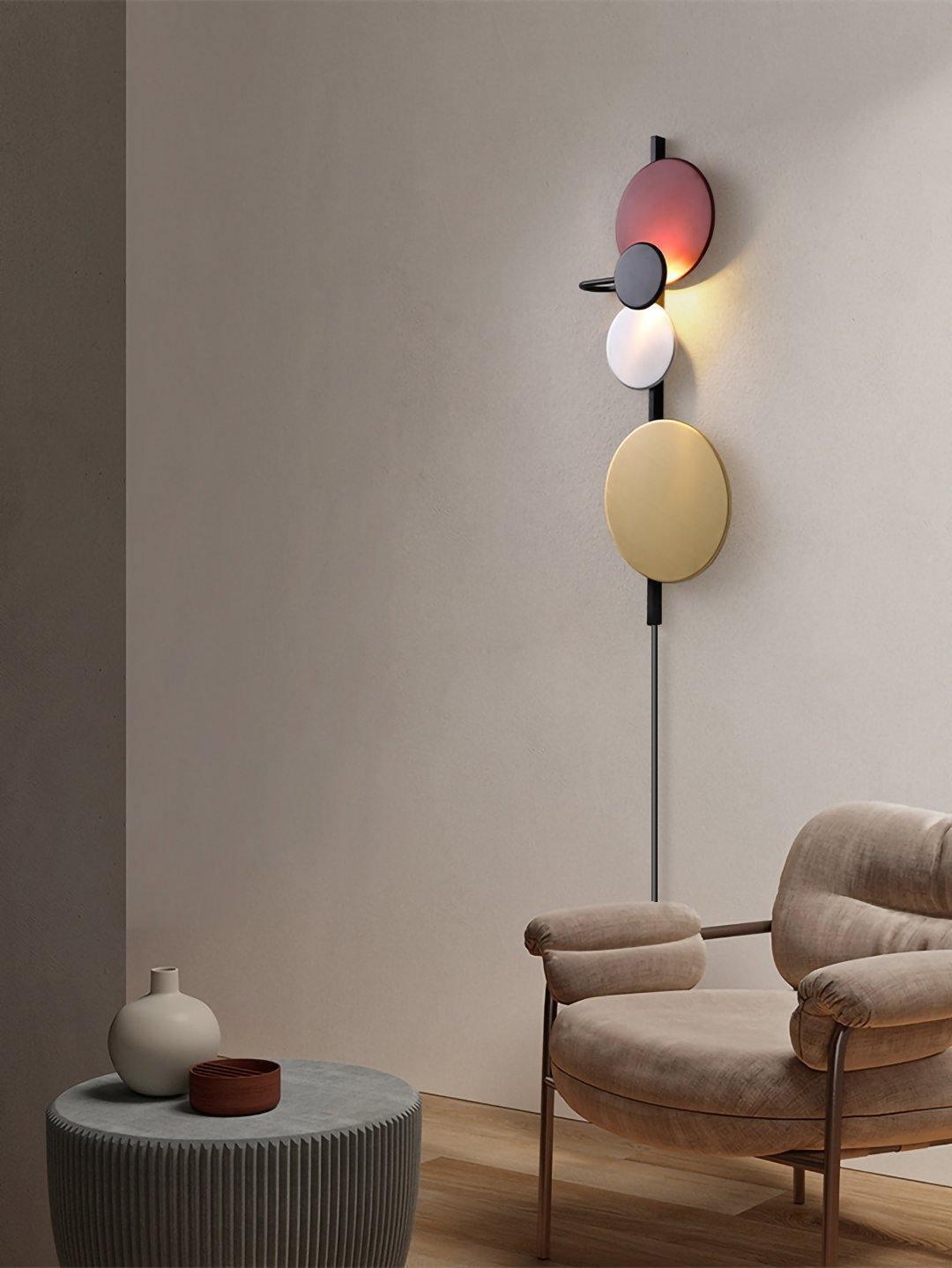 Planet Plug-in Wall Lamp - Blowlighting
