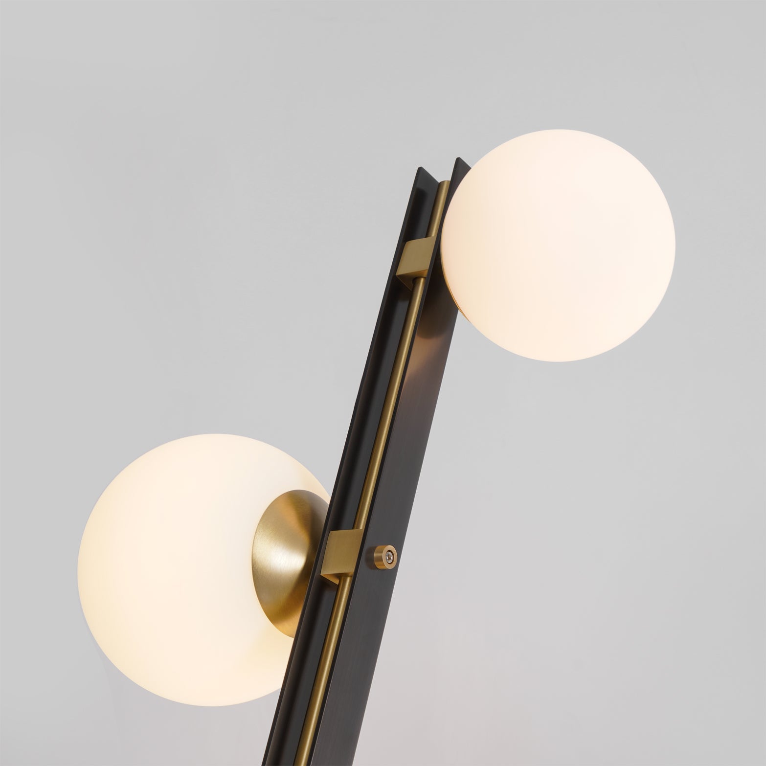 Planeta Floor Lamp - Blowlighting