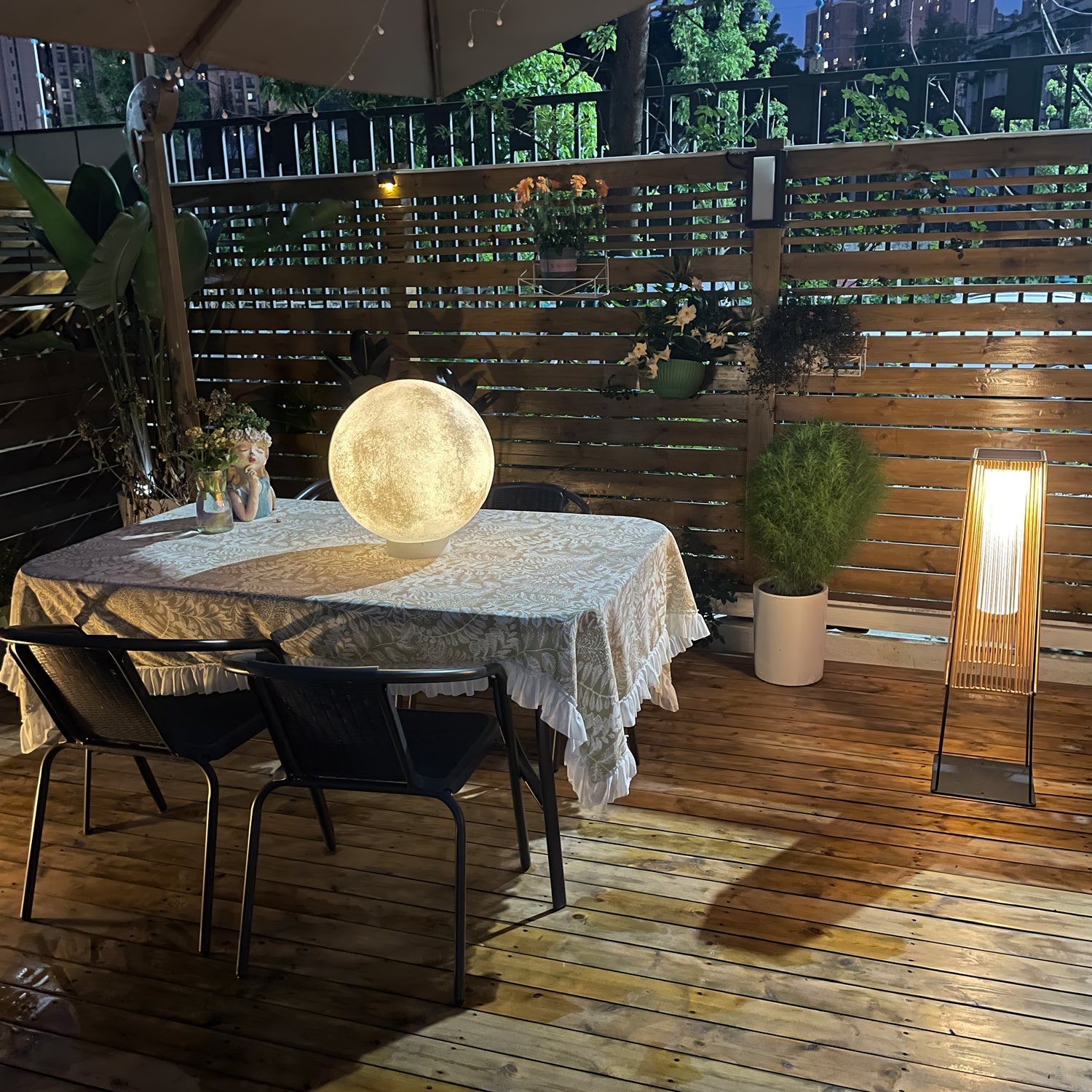 Plastic Rattan Outdoor Post Light - Blowlighting