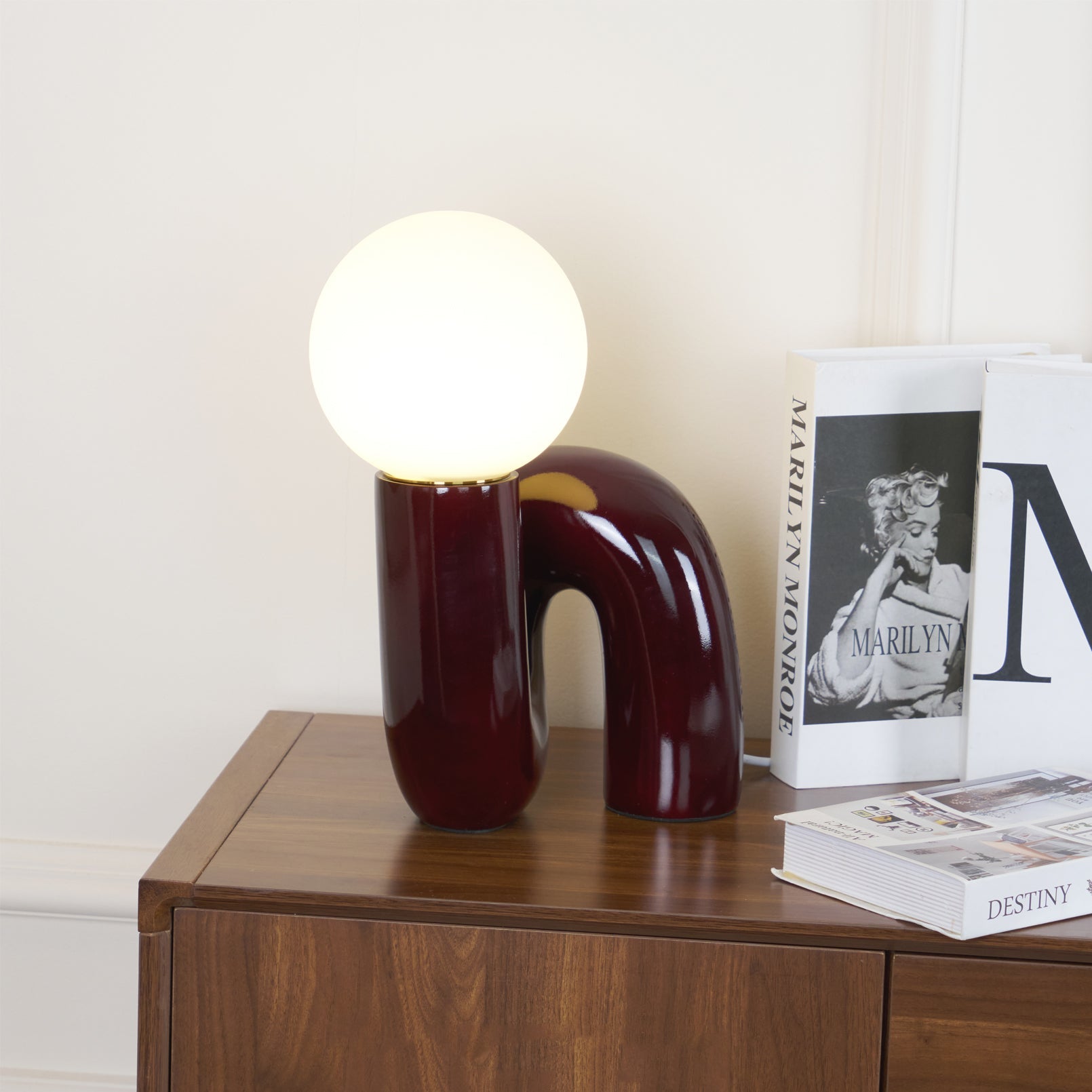 Playful N Shape Table Lamp - Blowlighting