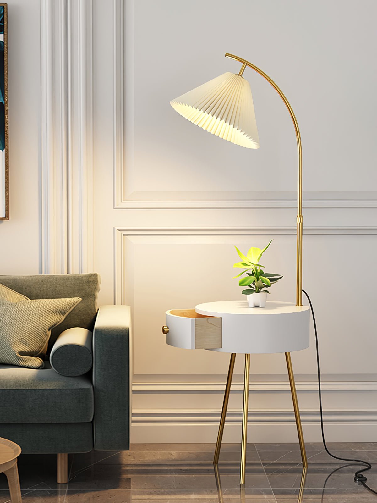 Pleated Arc Floor Light - Blowlighting