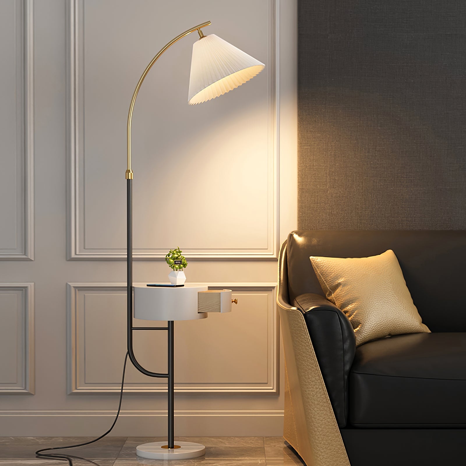 Pleated Arc Floor Light - Blowlighting