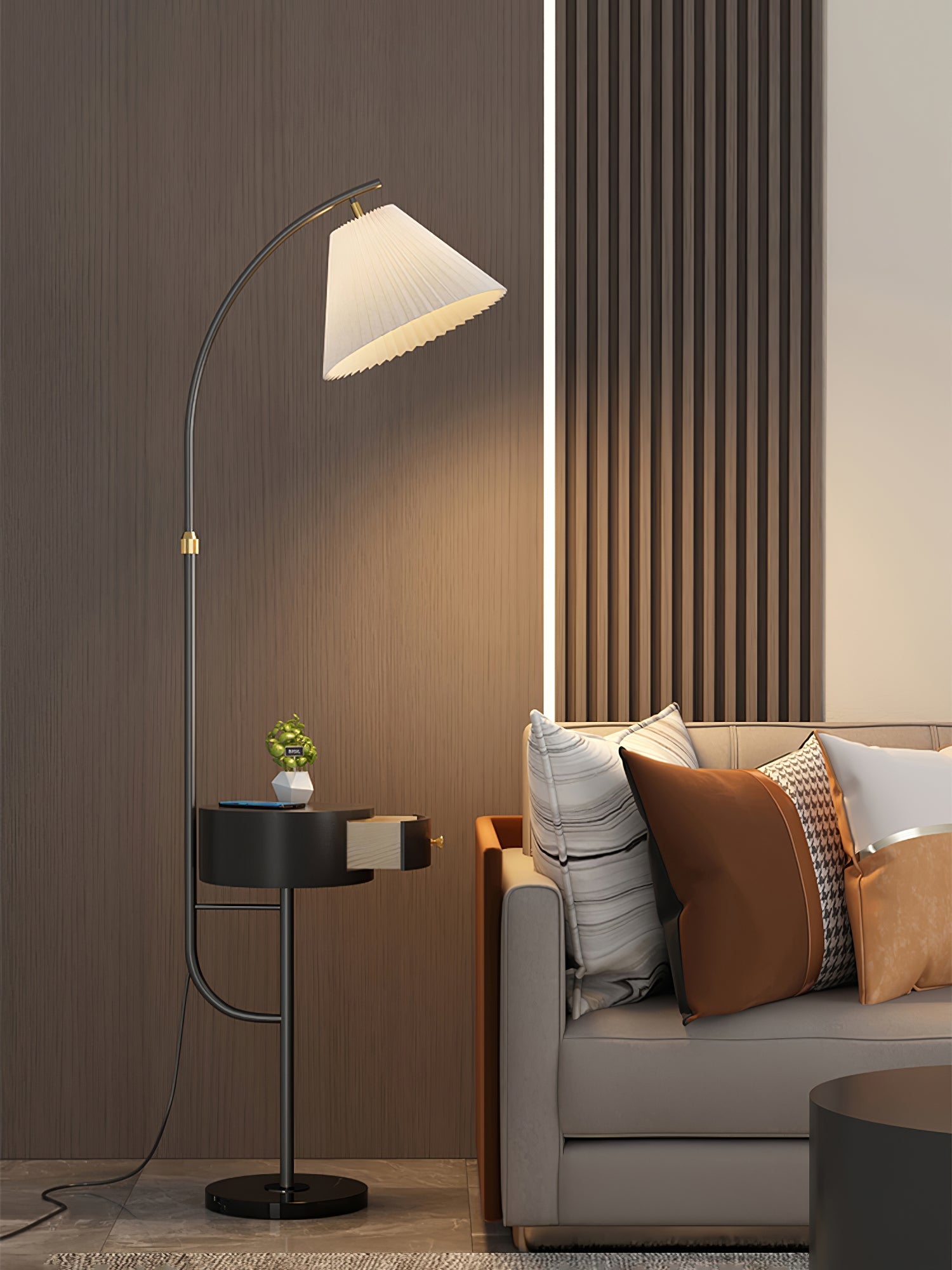 Pleated Arc Floor Light - Blowlighting
