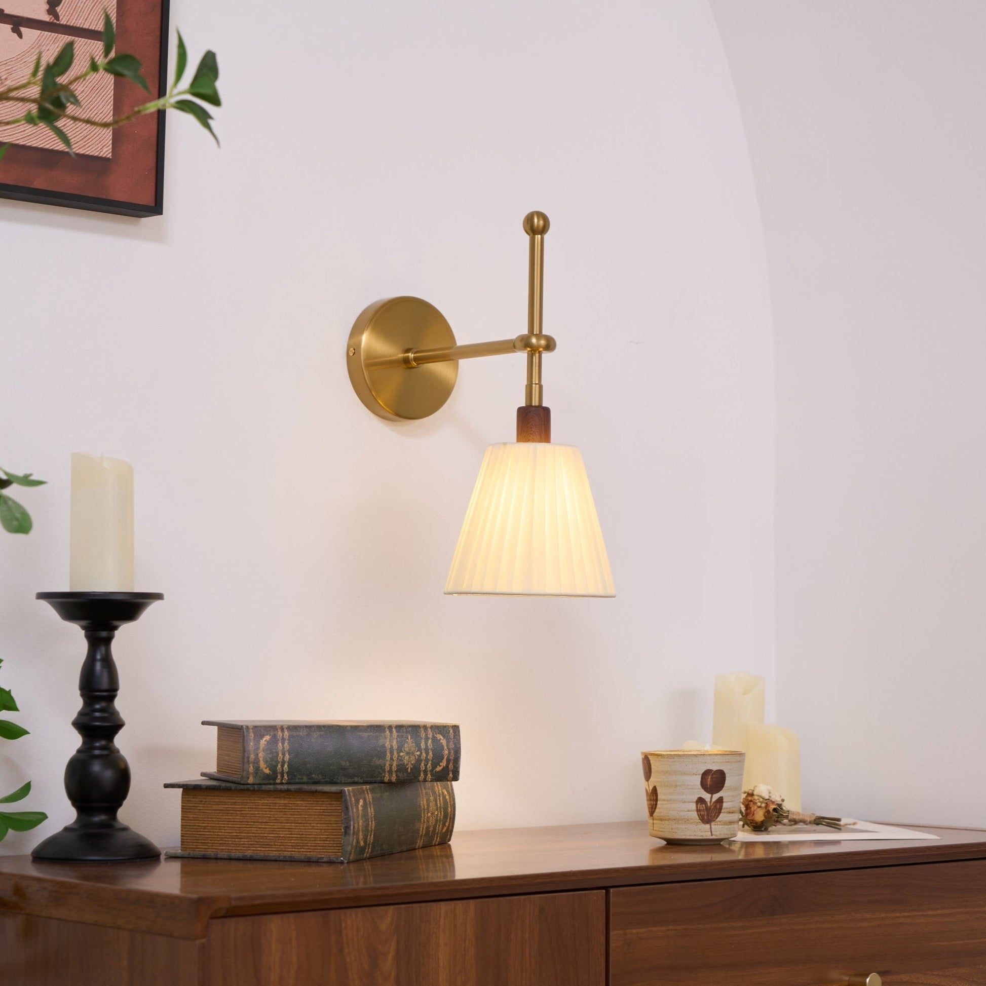 Pleated Fabric Wall Lamp - Blowlighting