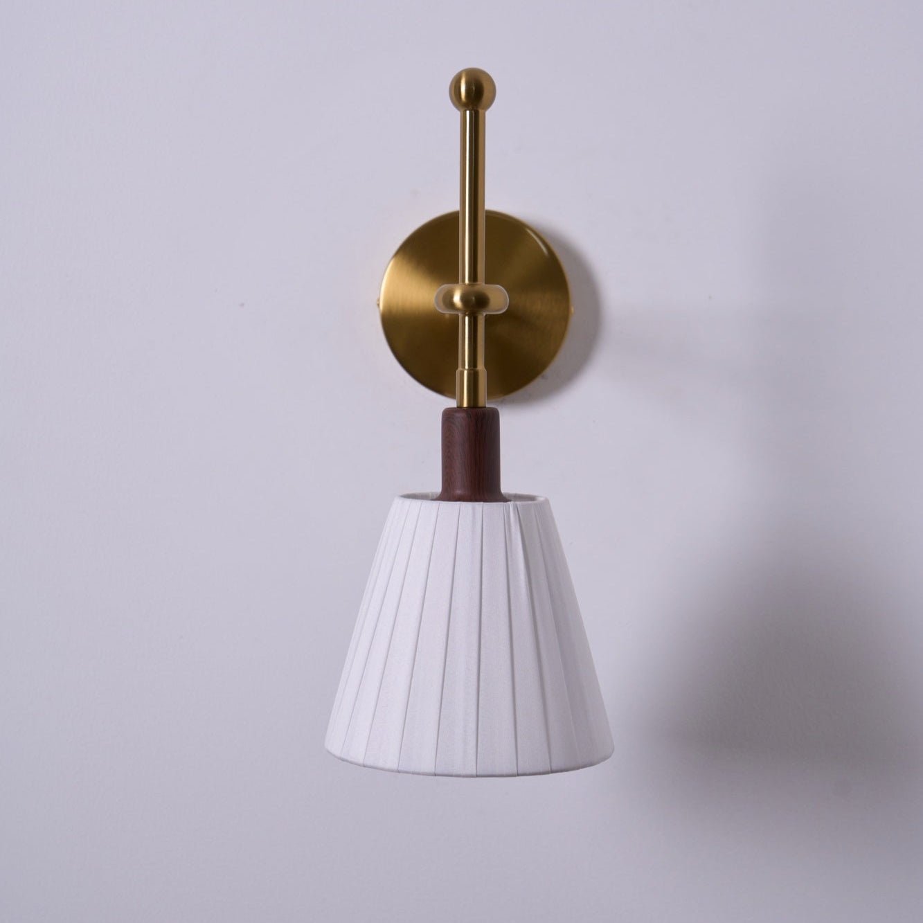 Pleated Fabric Wall Lamp - Blowlighting