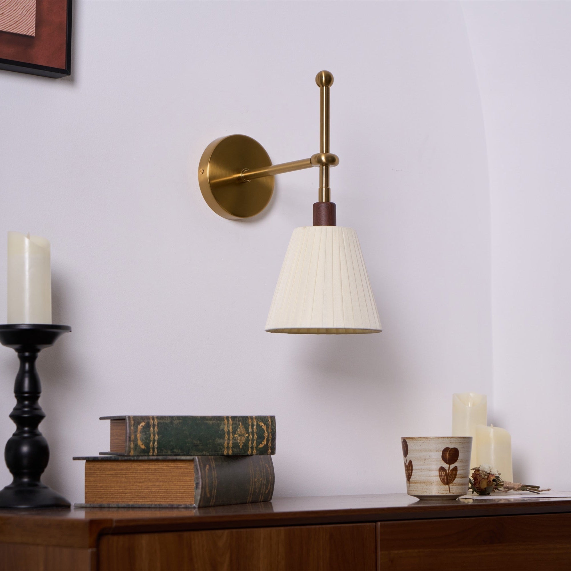 Pleated Fabric Wall Lamp - Blowlighting