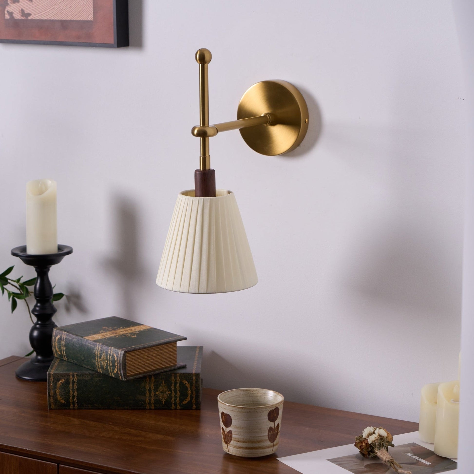 Pleated Fabric Wall Lamp - Blowlighting