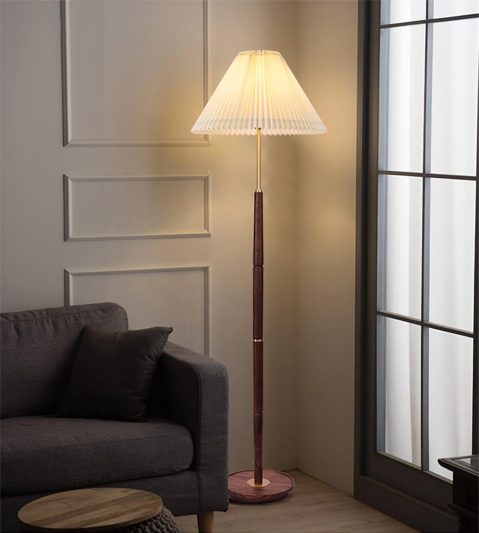 Pleated Floor Lamp - Blowlighting