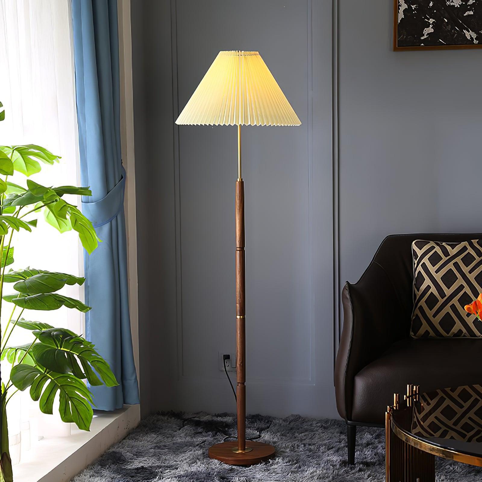 Pleated Floor Lamp - Blowlighting
