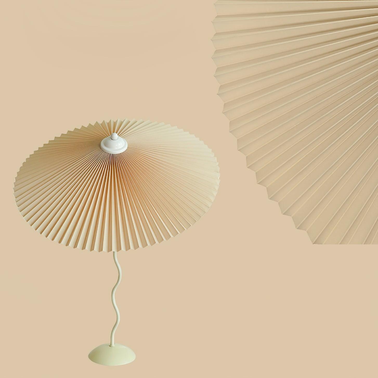 Pleated Hat Table Lamp - Blowlighting