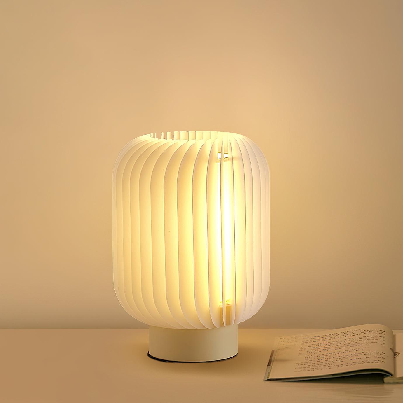 Pleated Table Lamp - Blowlighting