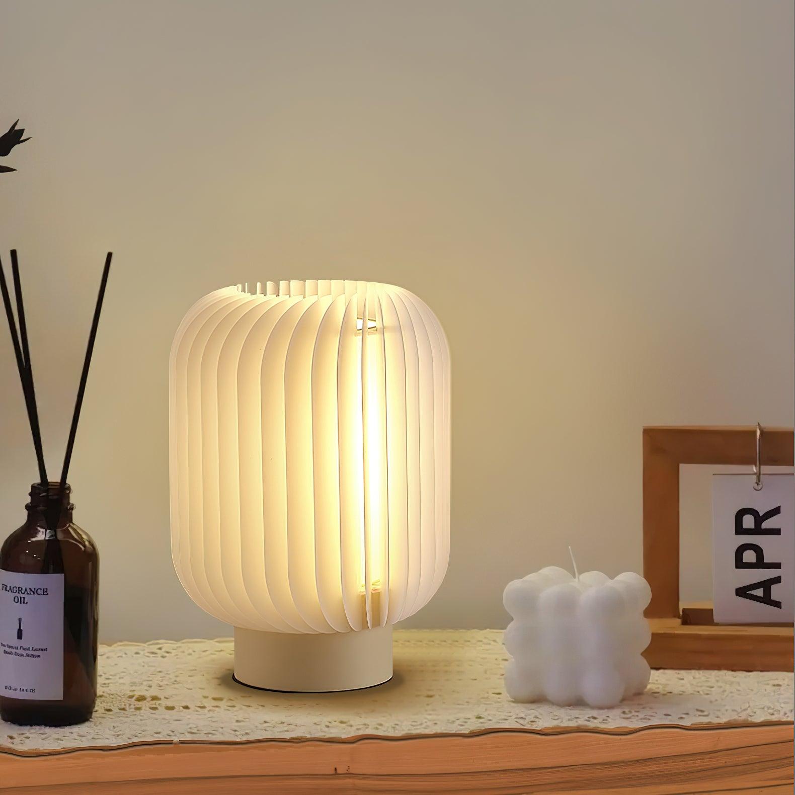 Pleated Table Lamp - Blowlighting