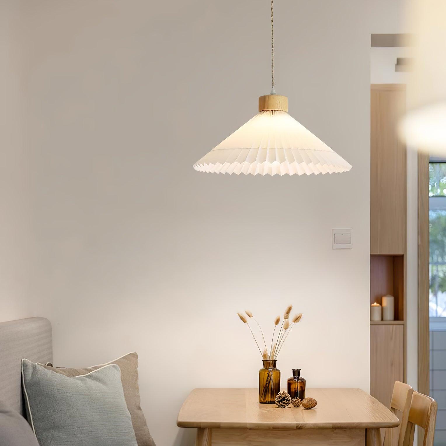 Pleated Wooden Pendant Light - Blowlighting