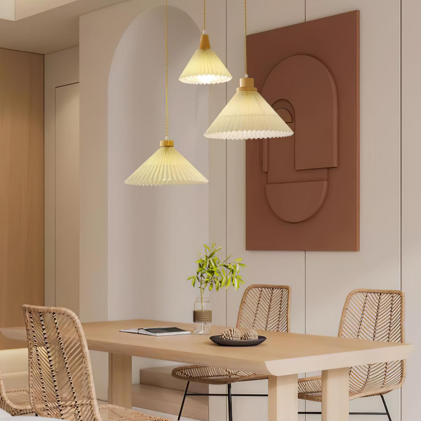 Pleated Wooden Pendant Light - Blowlighting