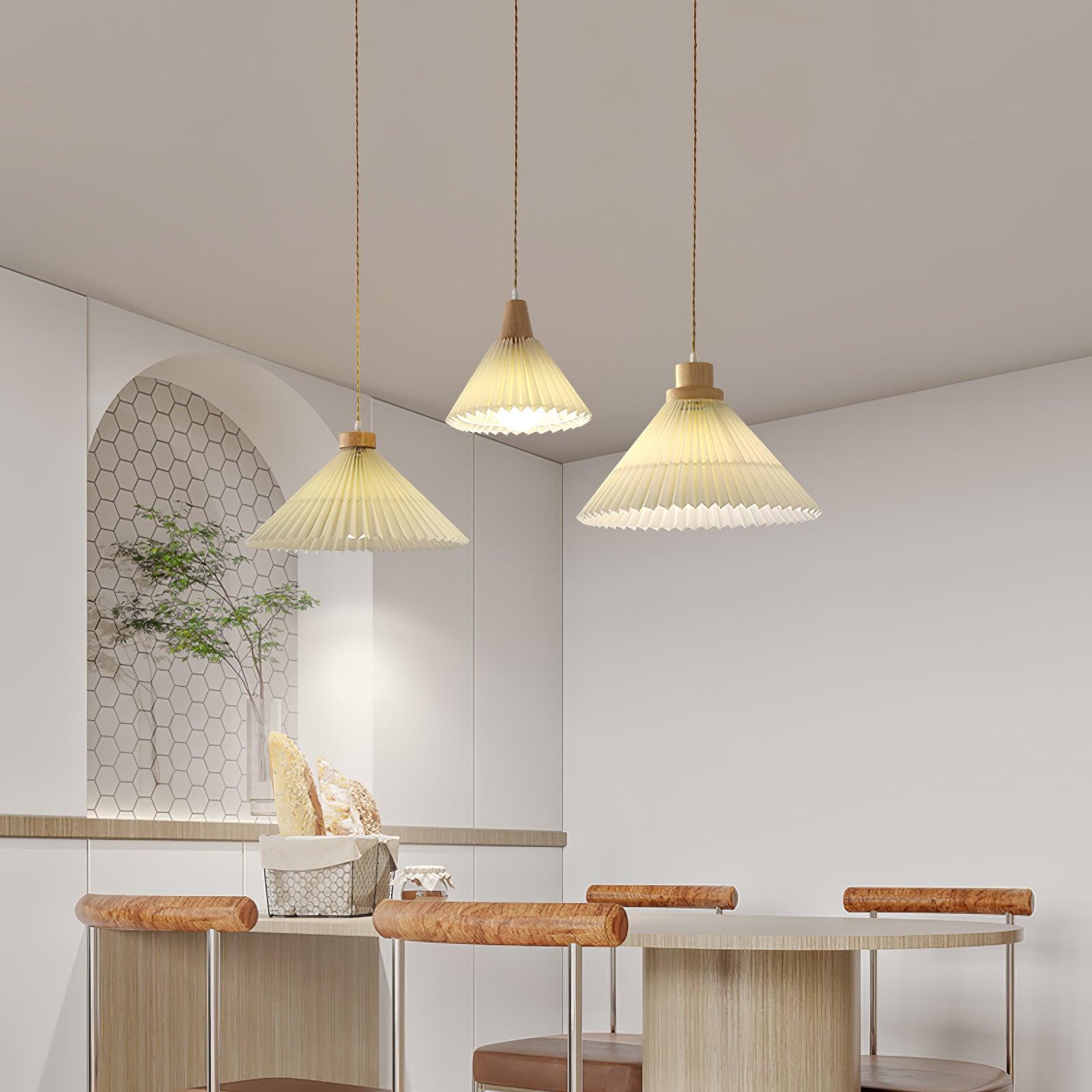 Pleated Wooden Pendant Light - Blowlighting
