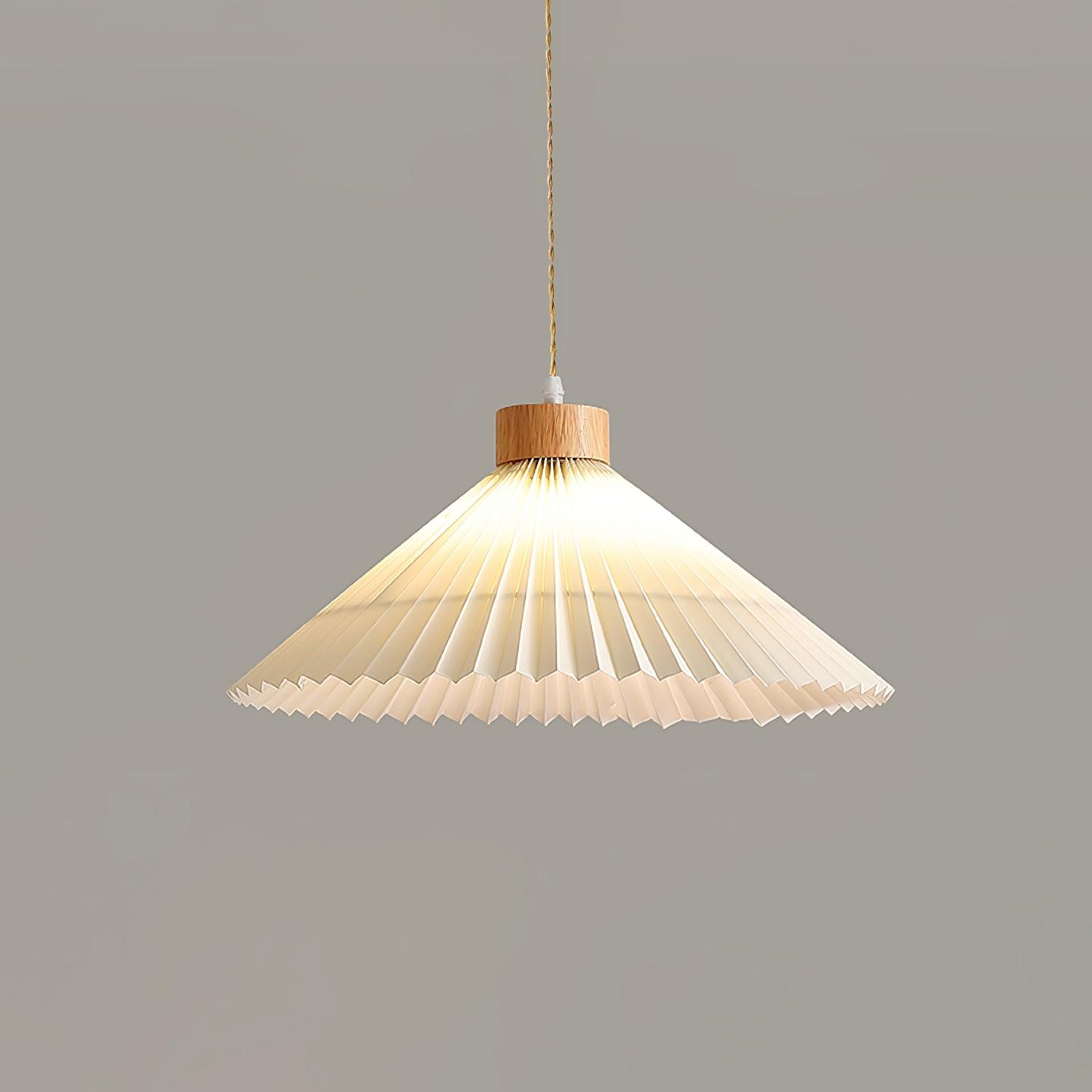 Pleated Wooden Pendant Light - Blowlighting