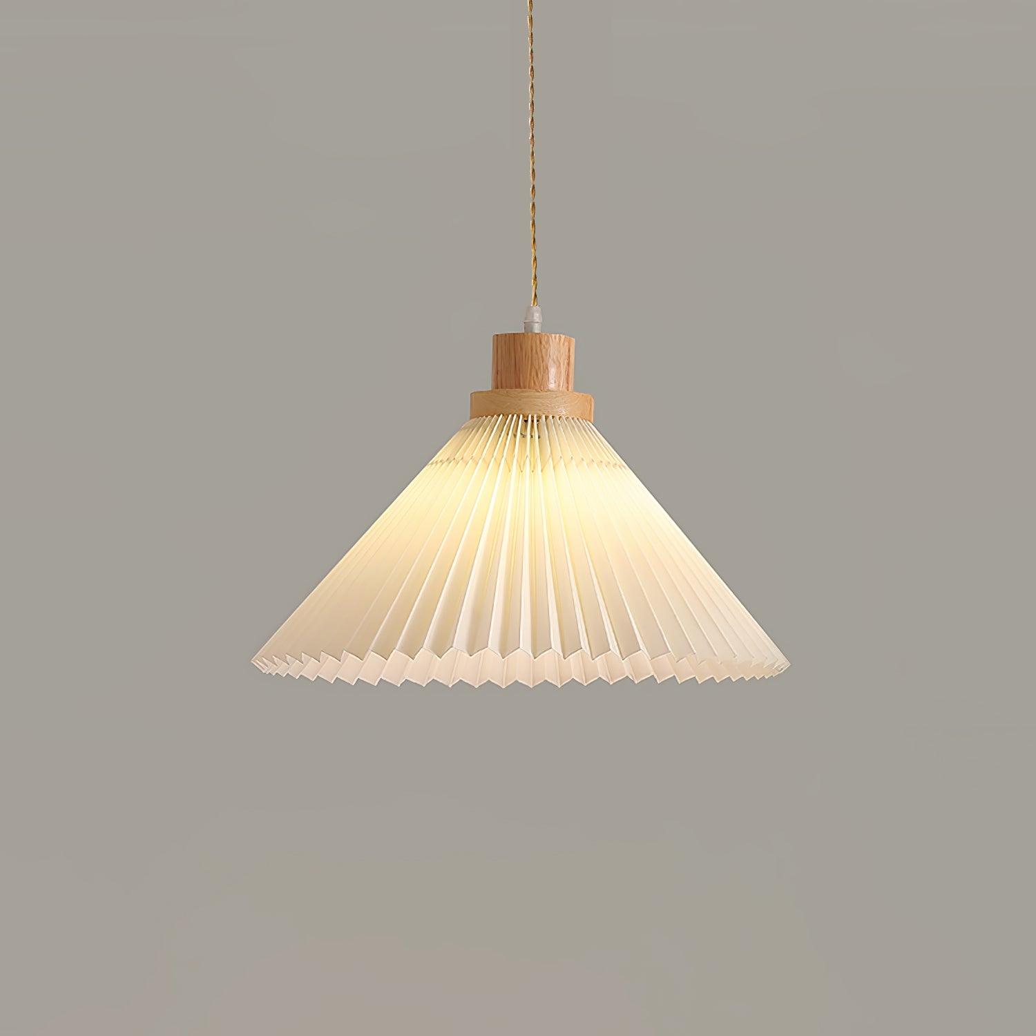 Pleated Wooden Pendant Light - Blowlighting