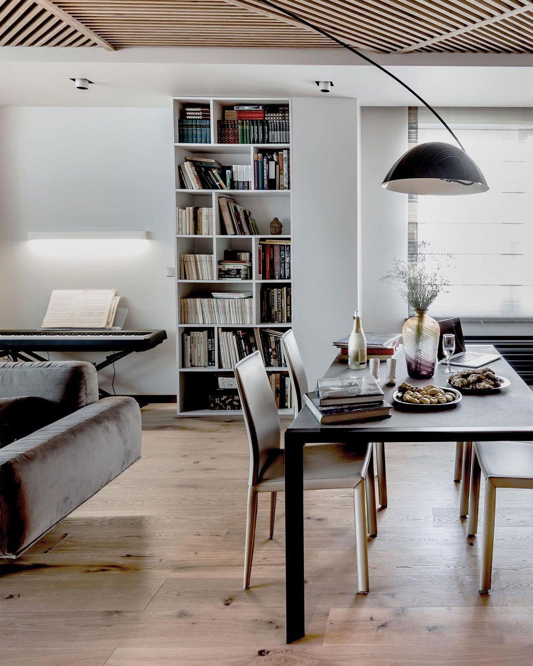 Verse Arc Floor Lamp - Blowlighting