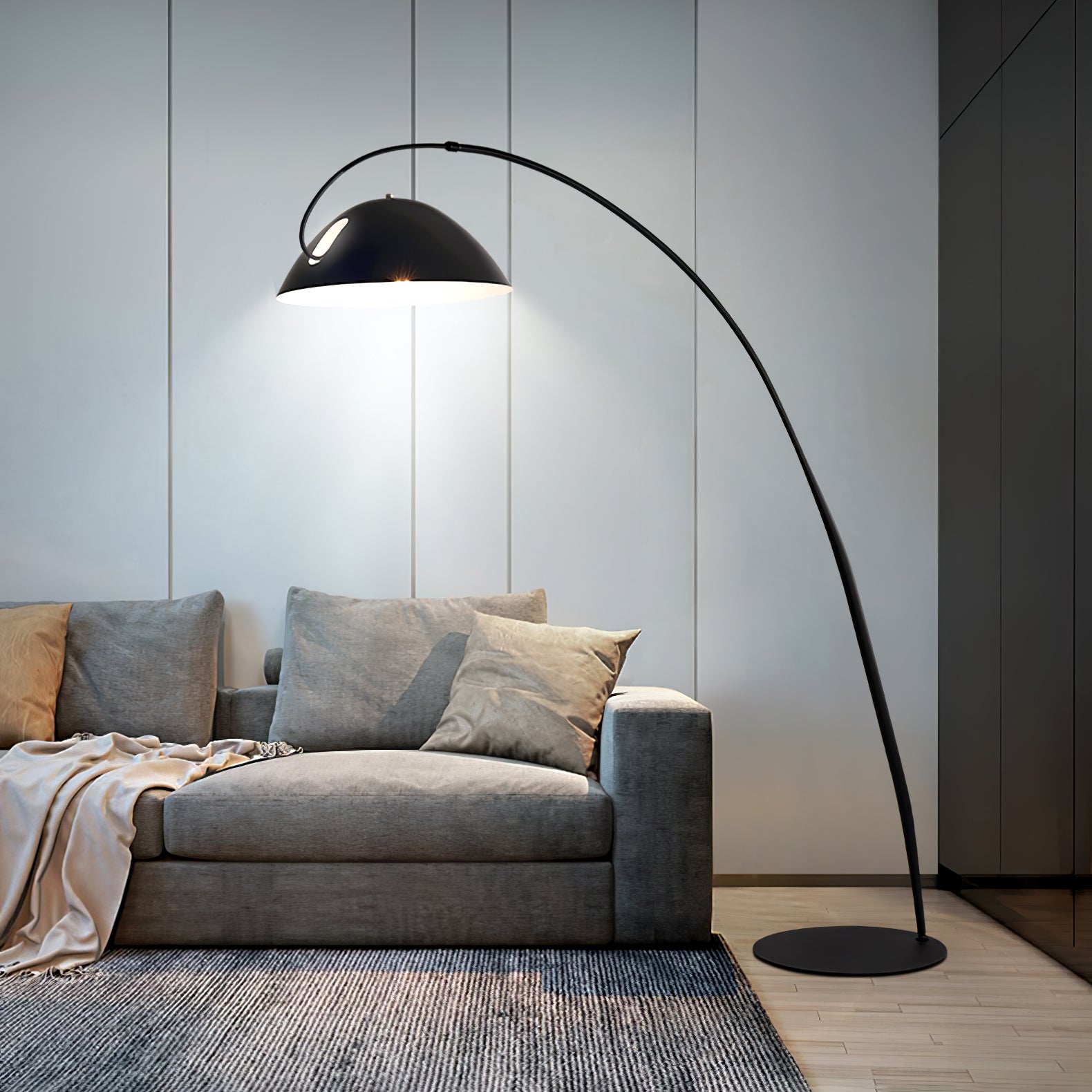 Verse Arc Floor Lamp - Blowlighting