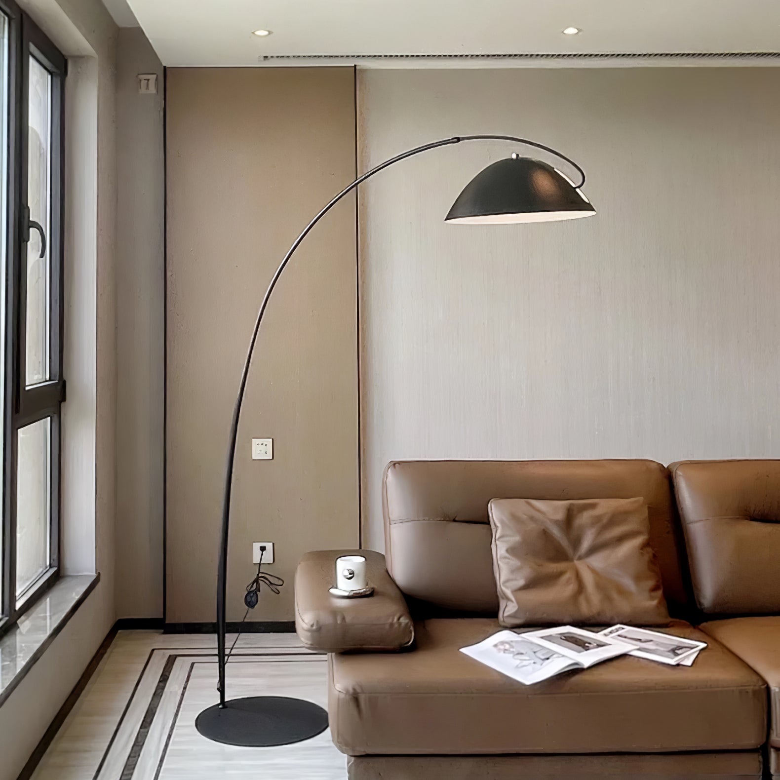 Verse Arc Floor Lamp - Blowlighting