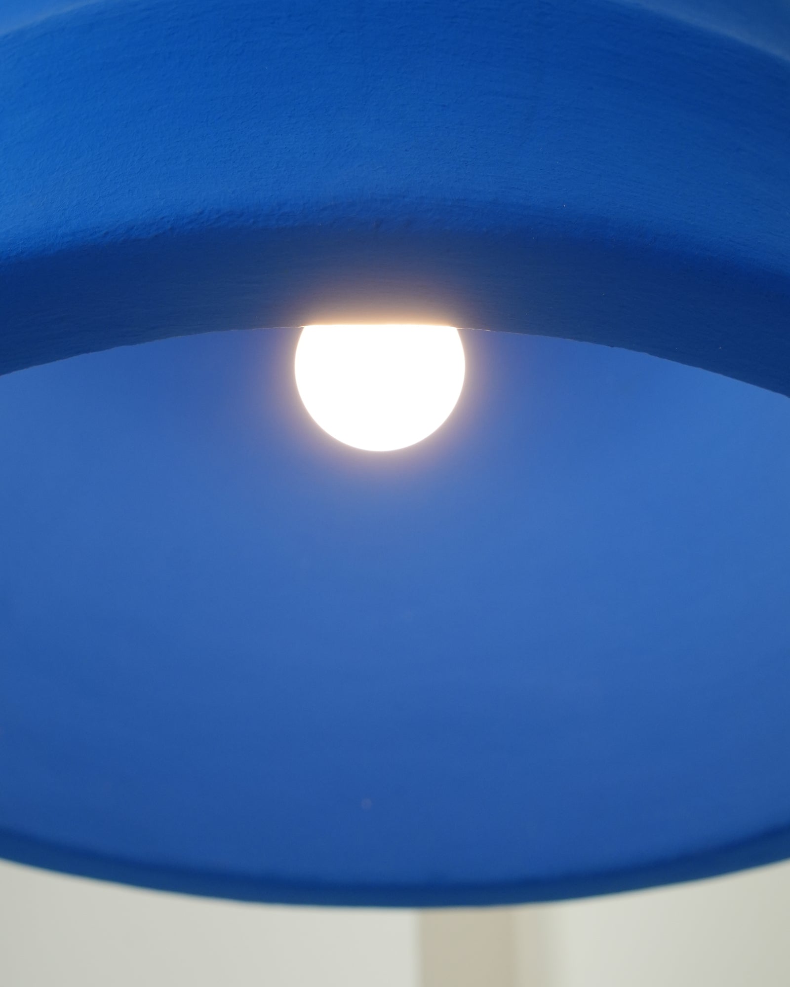 Aurrineth Resin Pendant Light - Blowlighting